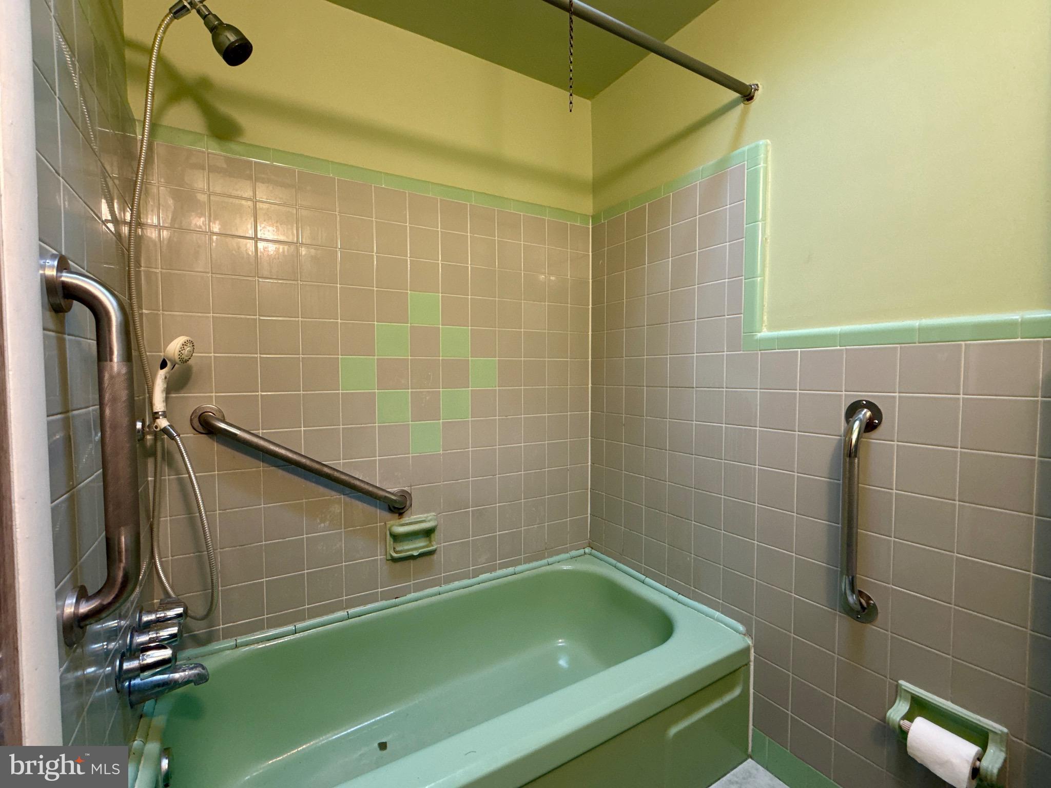 SHARON HILL - Residential