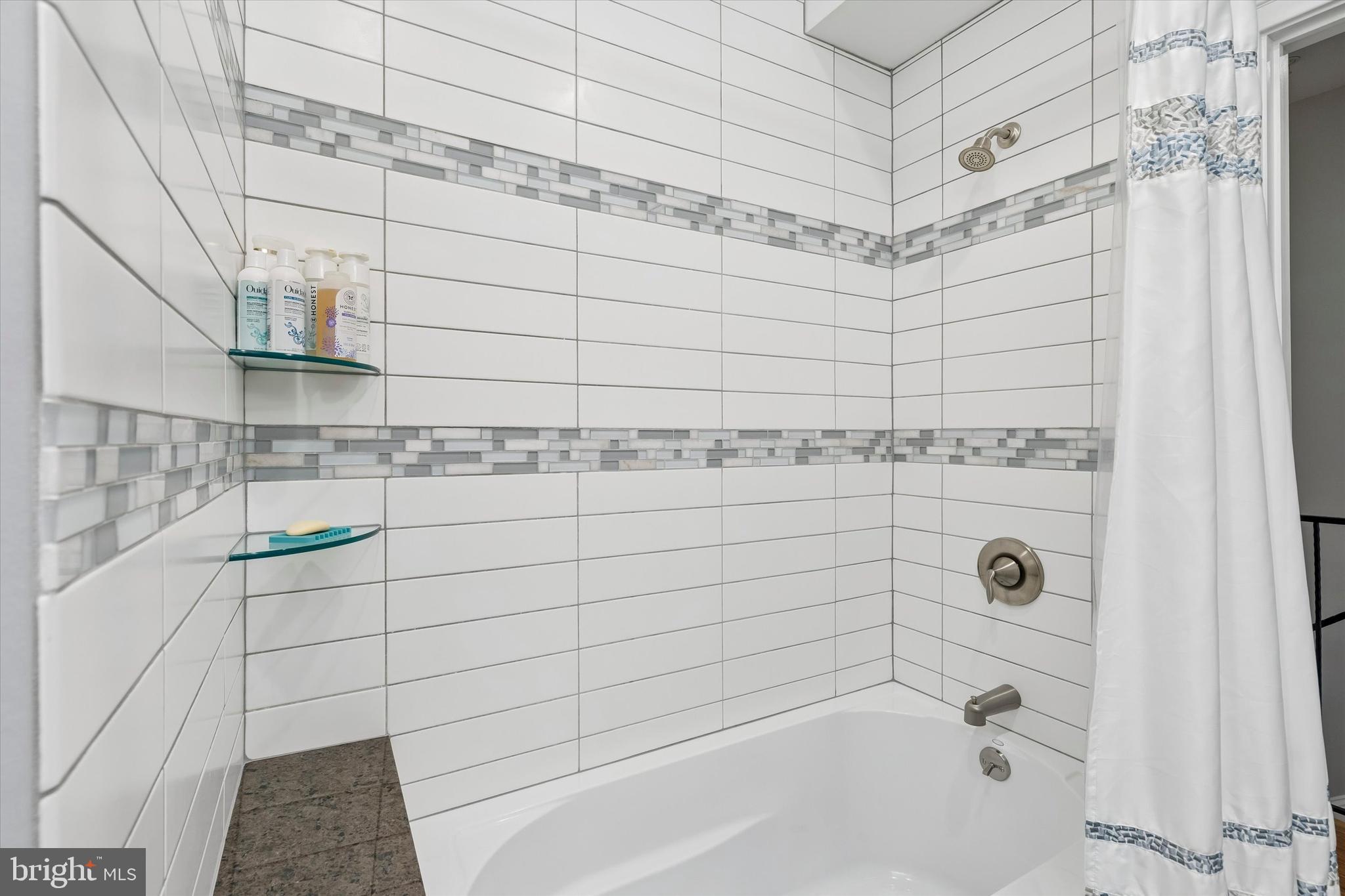 MANAYUNK - Residential