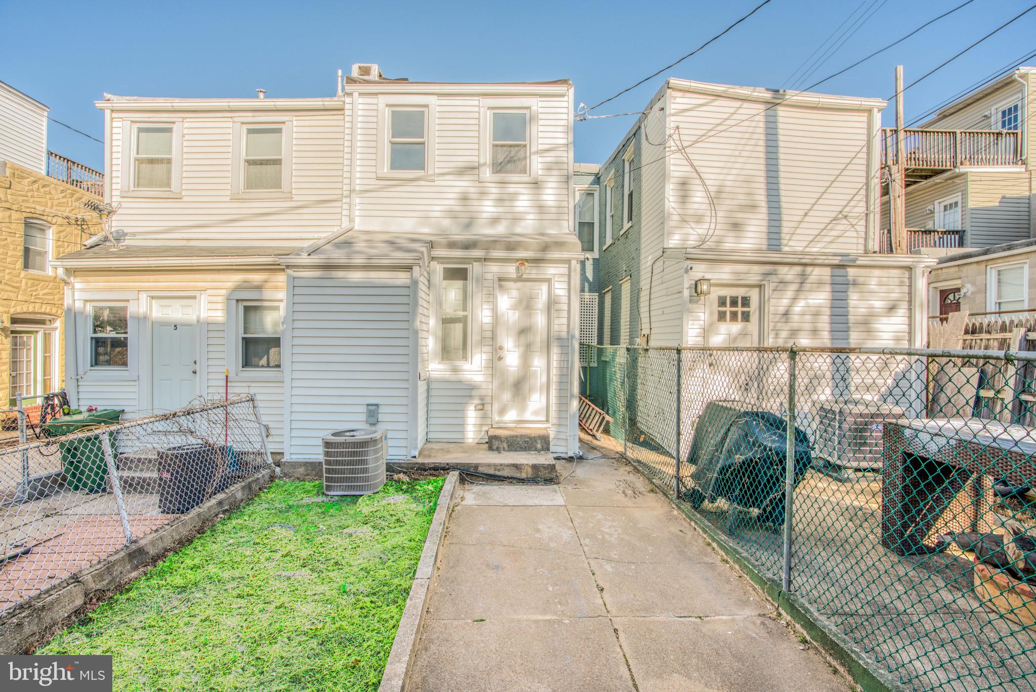 FEDERAL HILL HISTORIC DISTRICT - Residential