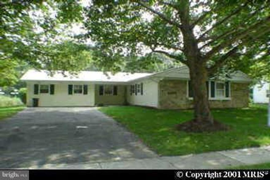 Lovely updates in this Buckingham rambler.  Nothing to do but move in; 3 bdrms/2baths; Brazilian cherry floors in living/dining/hall and bdrms; remodeled baths; kitchen features oak cabinets, newer appliances, built-in micro, ceramic flrs; lovely & spacious 2-car gar. conversion w/gas ventless fp & Pergo floor ; newer HVAC; vinyl sided; newer windows; huge bkyd.