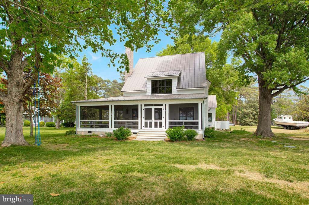 Photo of 4005 Lloyd Bowen Rd, SAINT LEONARD, MD 20685 (MLS # MDCA2026454)