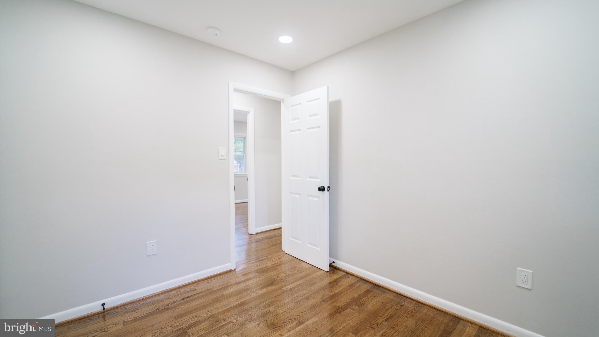 WOODLAWN TERRACE - Residential