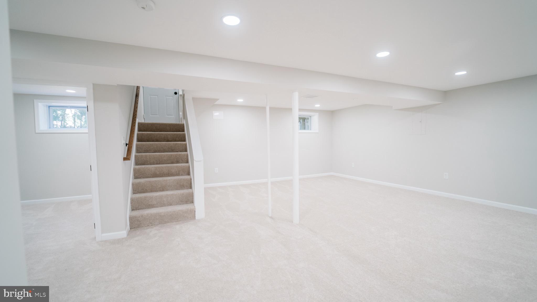 WOODLAWN TERRACE - Residential