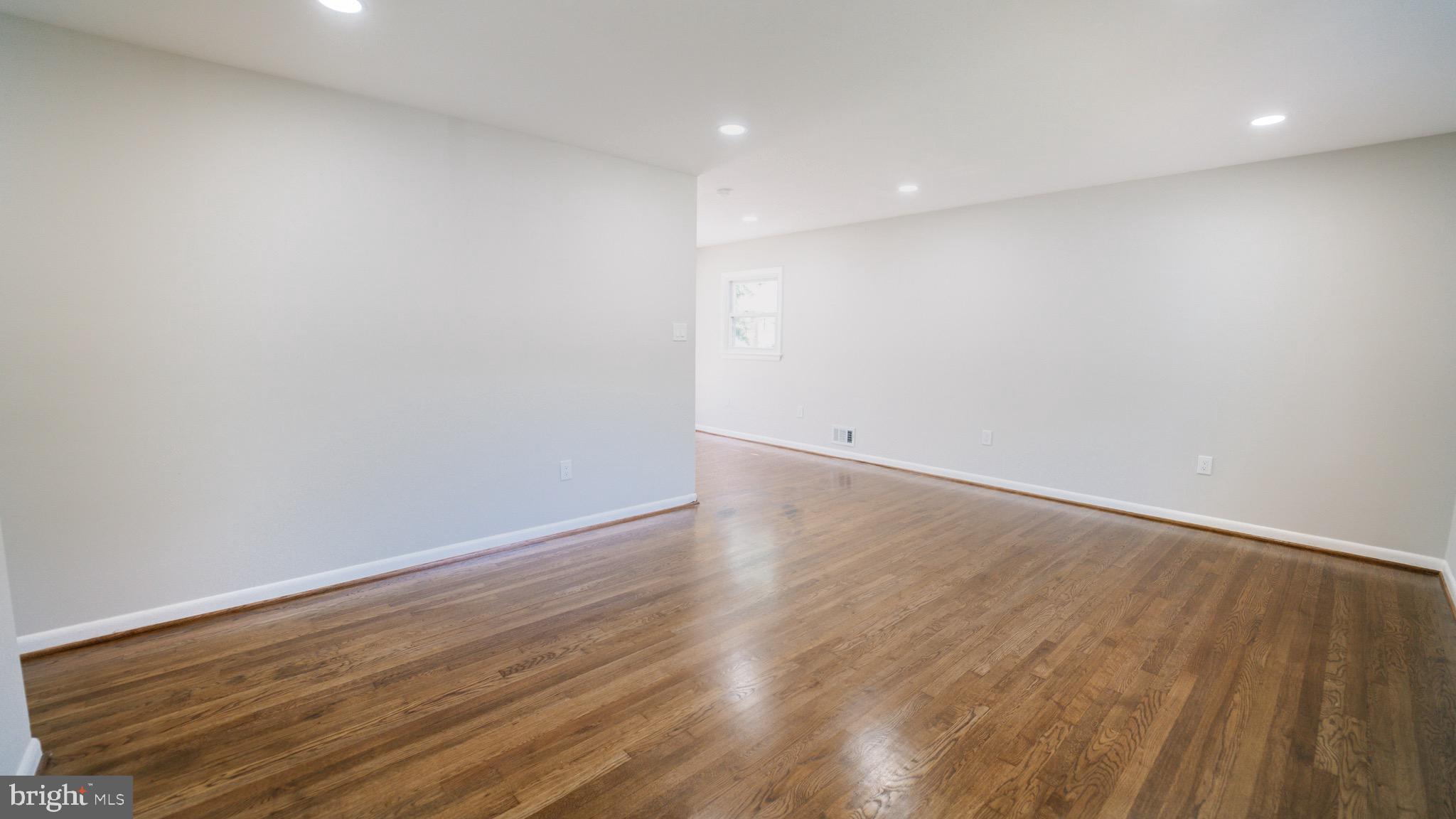 WOODLAWN TERRACE - Residential