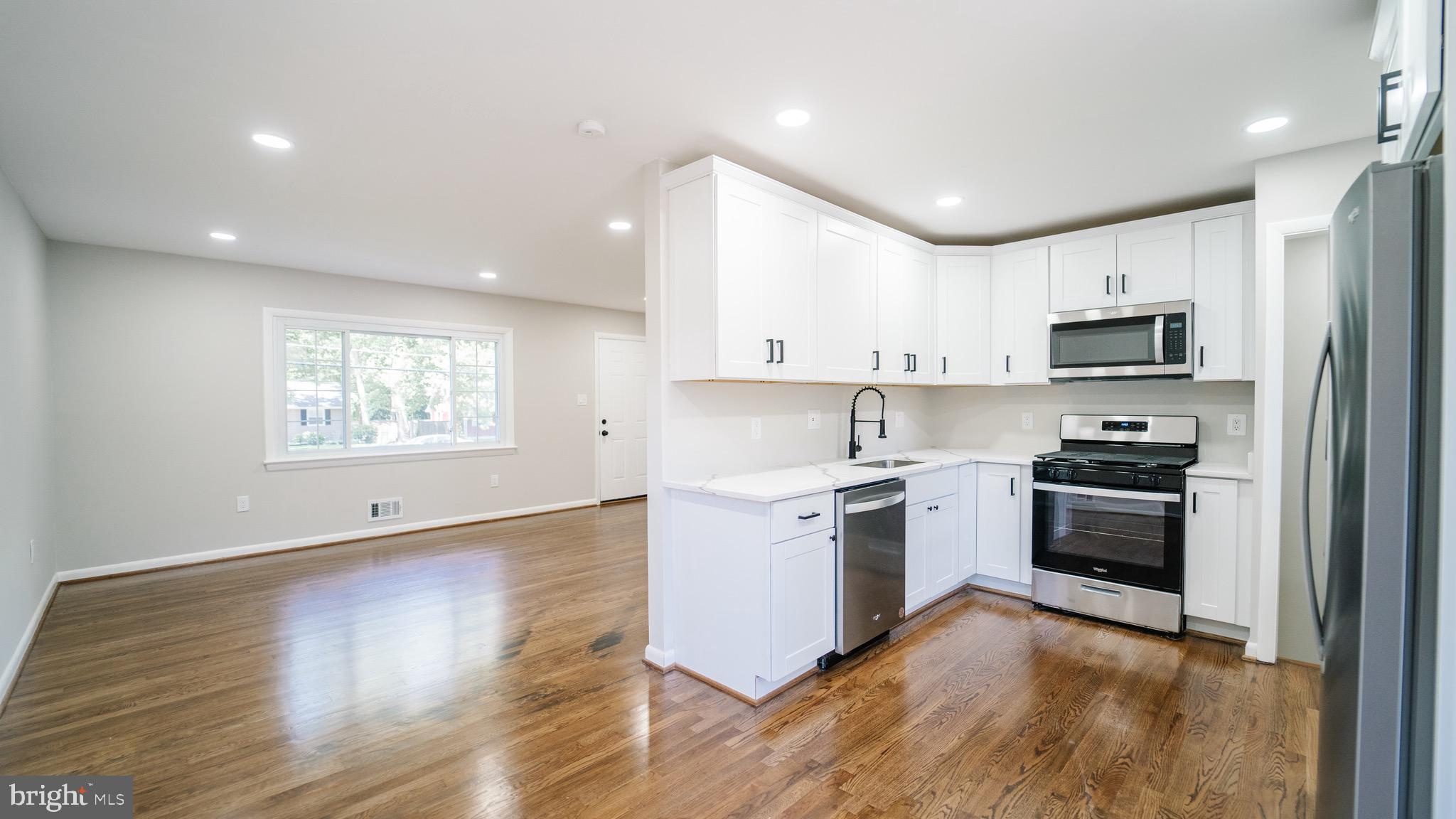 WOODLAWN TERRACE - Residential