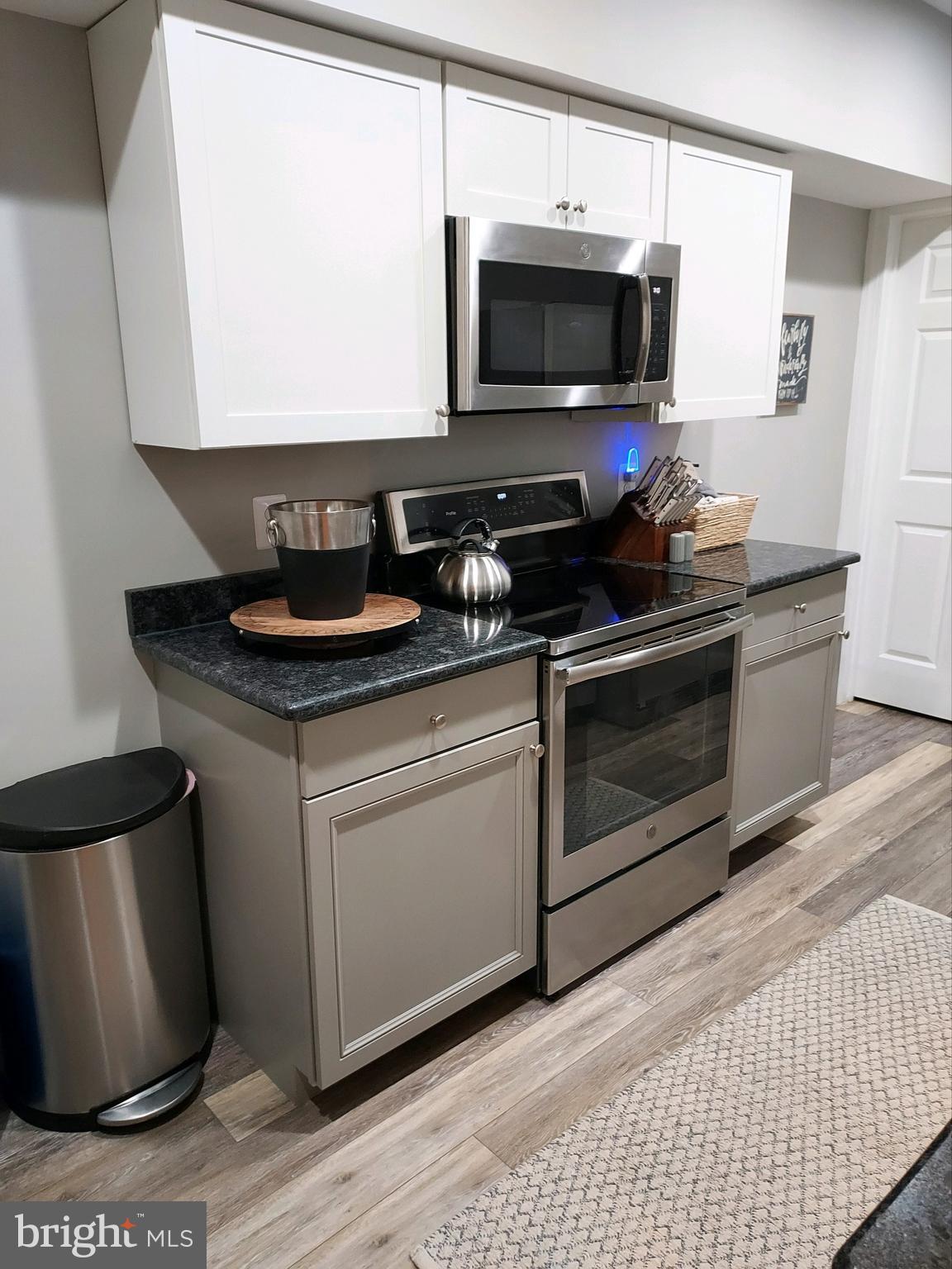 WOODBERRY - Residential Lease