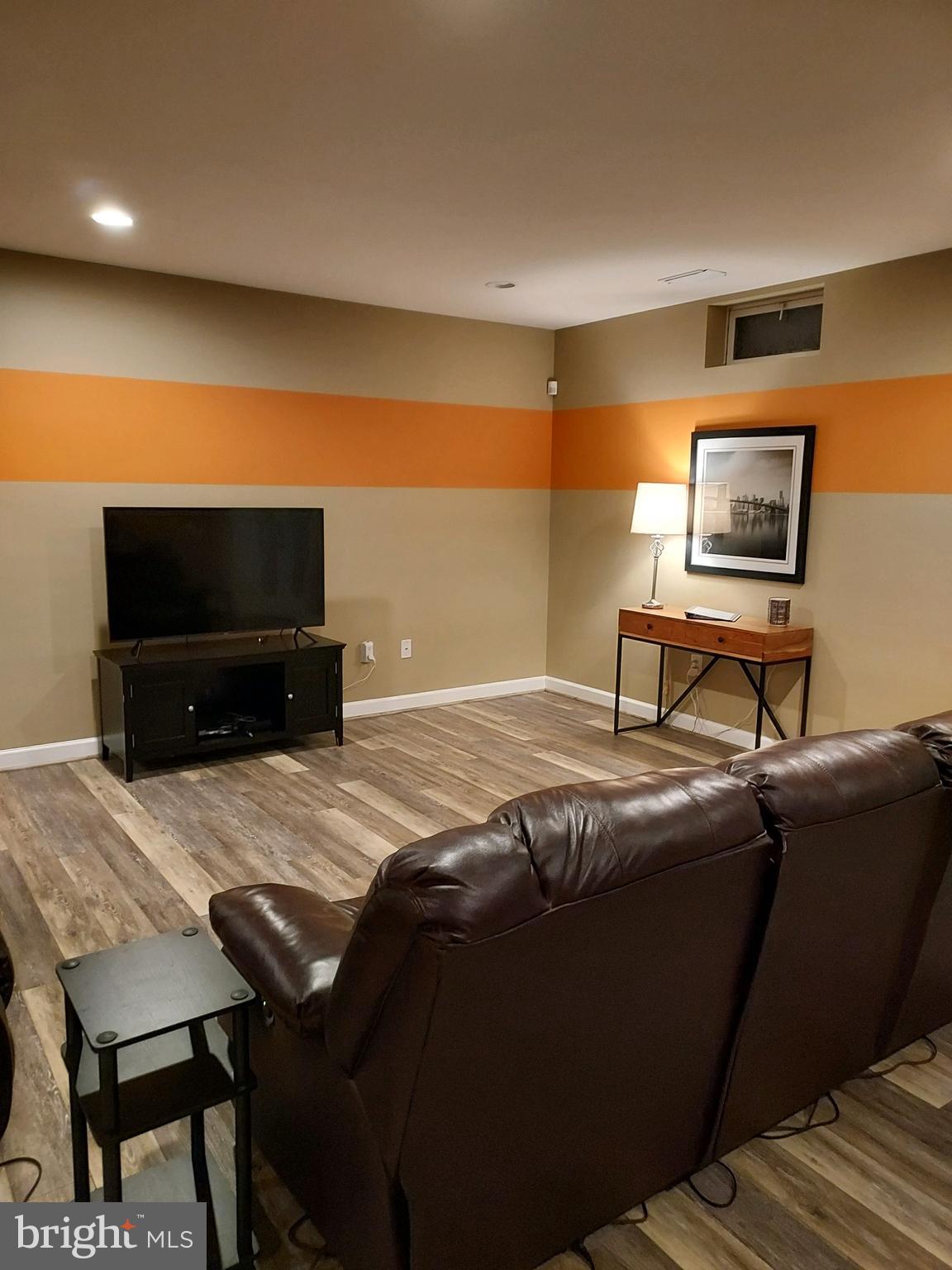 WOODBERRY - Residential Lease