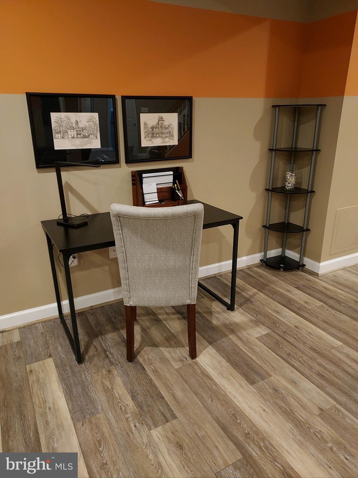 WOODBERRY - Residential Lease