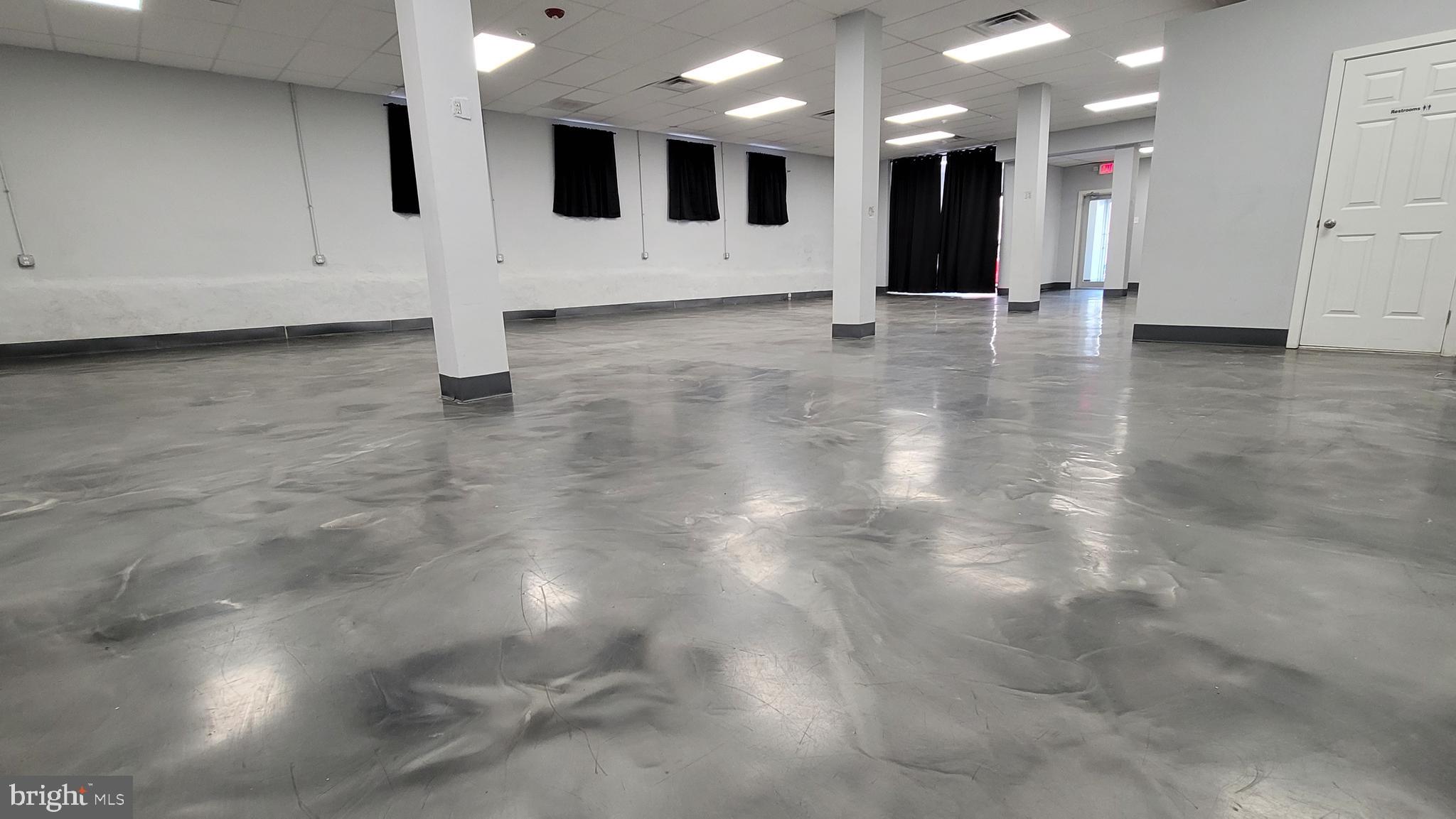 2030 E WILLARD STREET 32