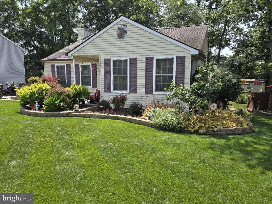 3-bedroom, 2 full bath, 1 half bath detached split-level in Perry Hall’s Tartan Hill community with a finished walkout lower level, open layout, and private backyard setting that backs to trees. This well-maintained home offers bright, functional living space with vaulted and two-story ceilings, engineered wood flooring, an eat-in kitchen, separate dining area, and a comfortable family room anchored by an electric fireplace and built-ins, creating a layout that works well for both everyday living and entertaining. The upper level includes three bedrooms and two full baths, including a primary bath, while the finished lower level adds flexible bonus space with a half bath, storage, and walkout rear access—ideal for a second living area, home office, gym, or hobby space. Outdoor features include an enclosed porch, patio, shed, concrete driveway with off-street parking, and a backyard framed by mature trees for added privacy and a peaceful setting. Located in Perry Hall near Honeygo Boulevard, White Marsh shopping and dining, Gunpowder Falls State Park, and major commuter routes including I-95, I-695, and Route 43, this detached home offers a convenient location with easy access to everyday amenities, parks, and regional travel.