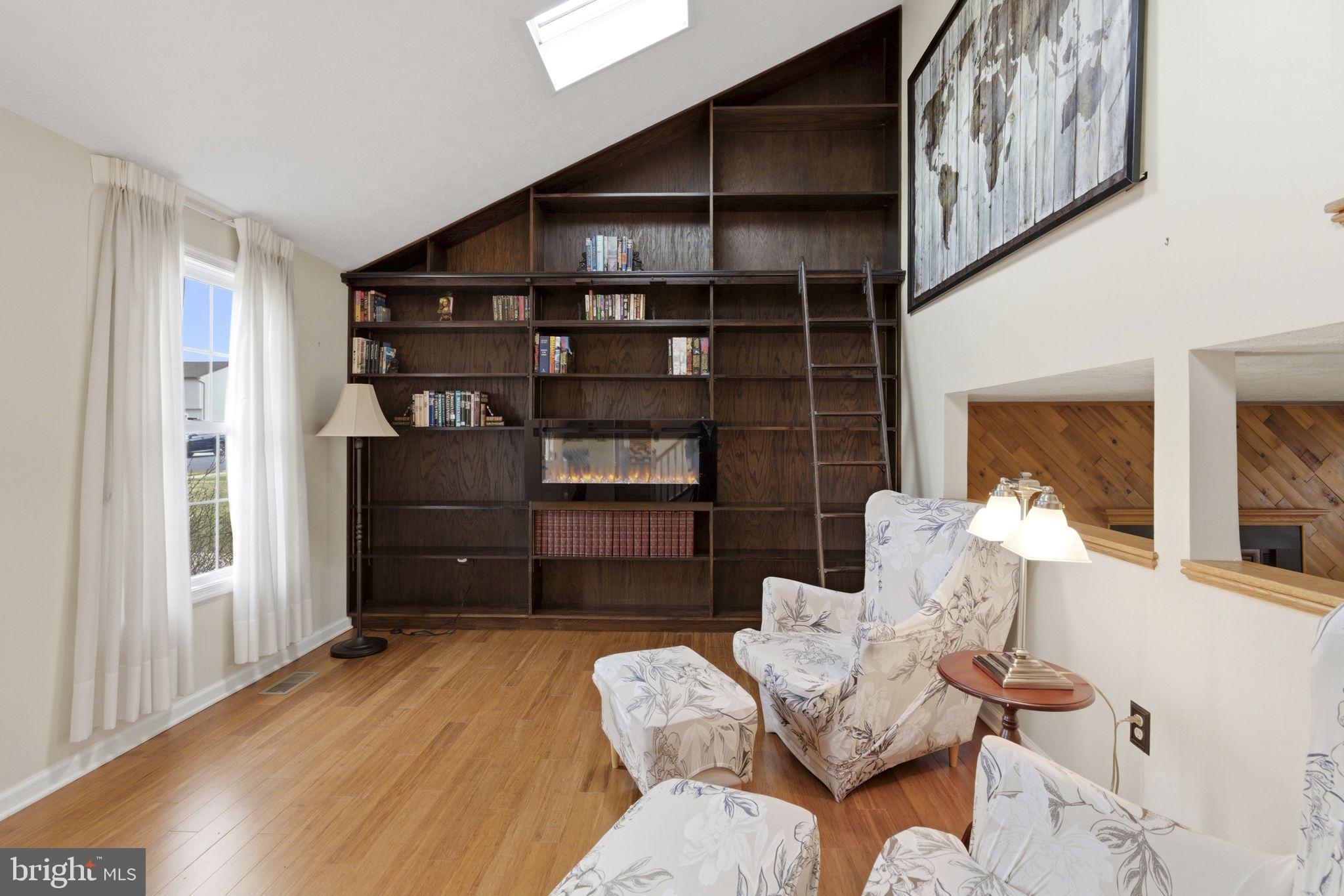 TARTAN HILL - Residential