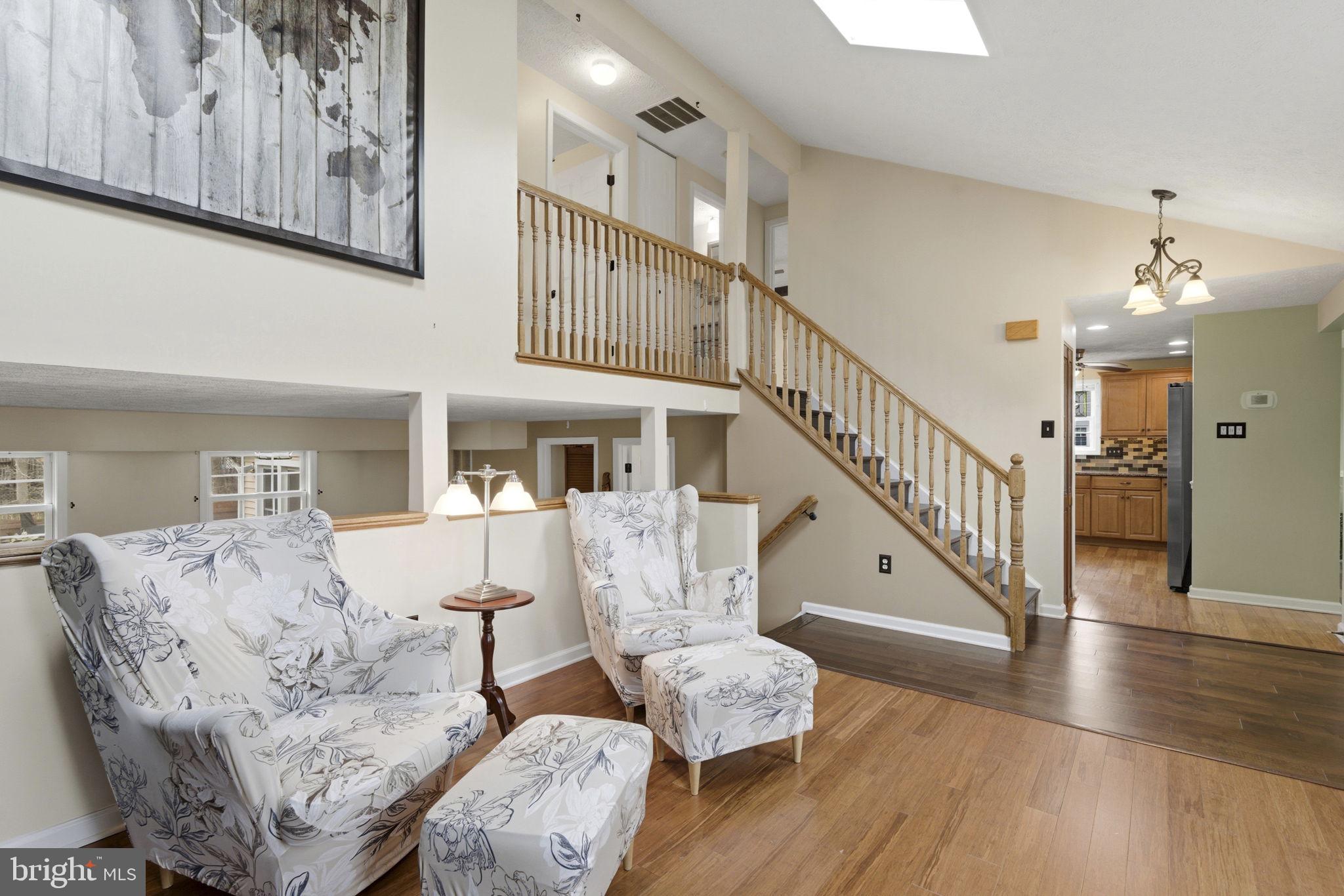 TARTAN HILL - Residential