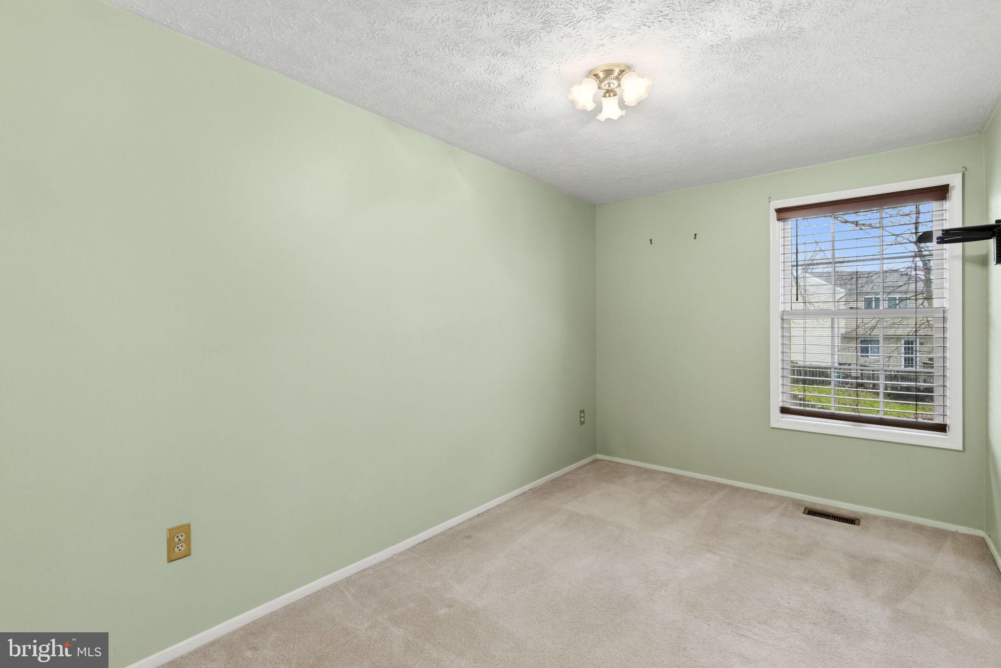 TARTAN HILL - Residential