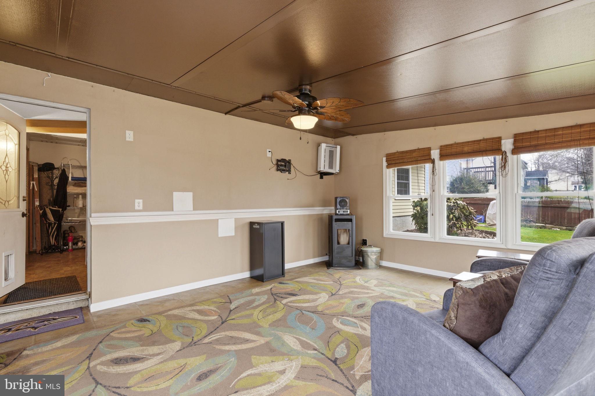 TARTAN HILL - Residential