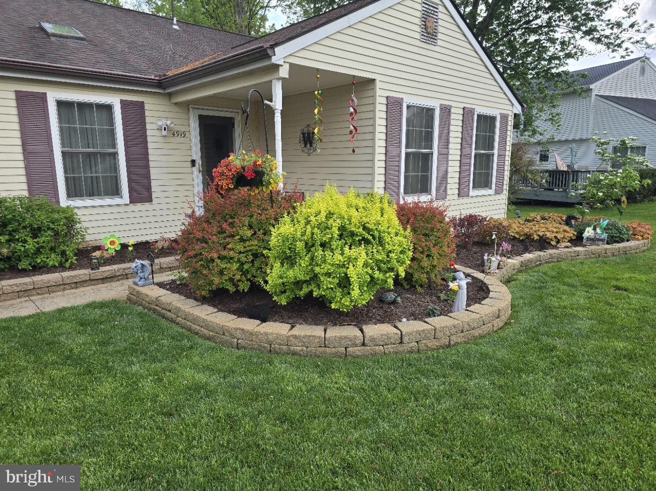 TARTAN HILL - Residential