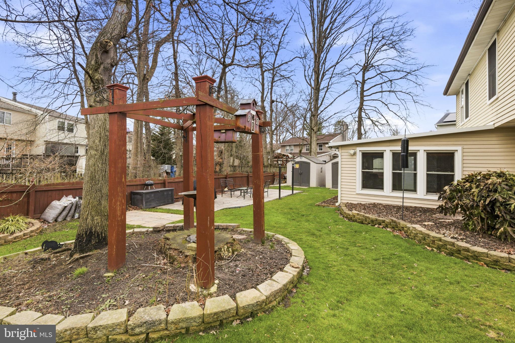 TARTAN HILL - Residential