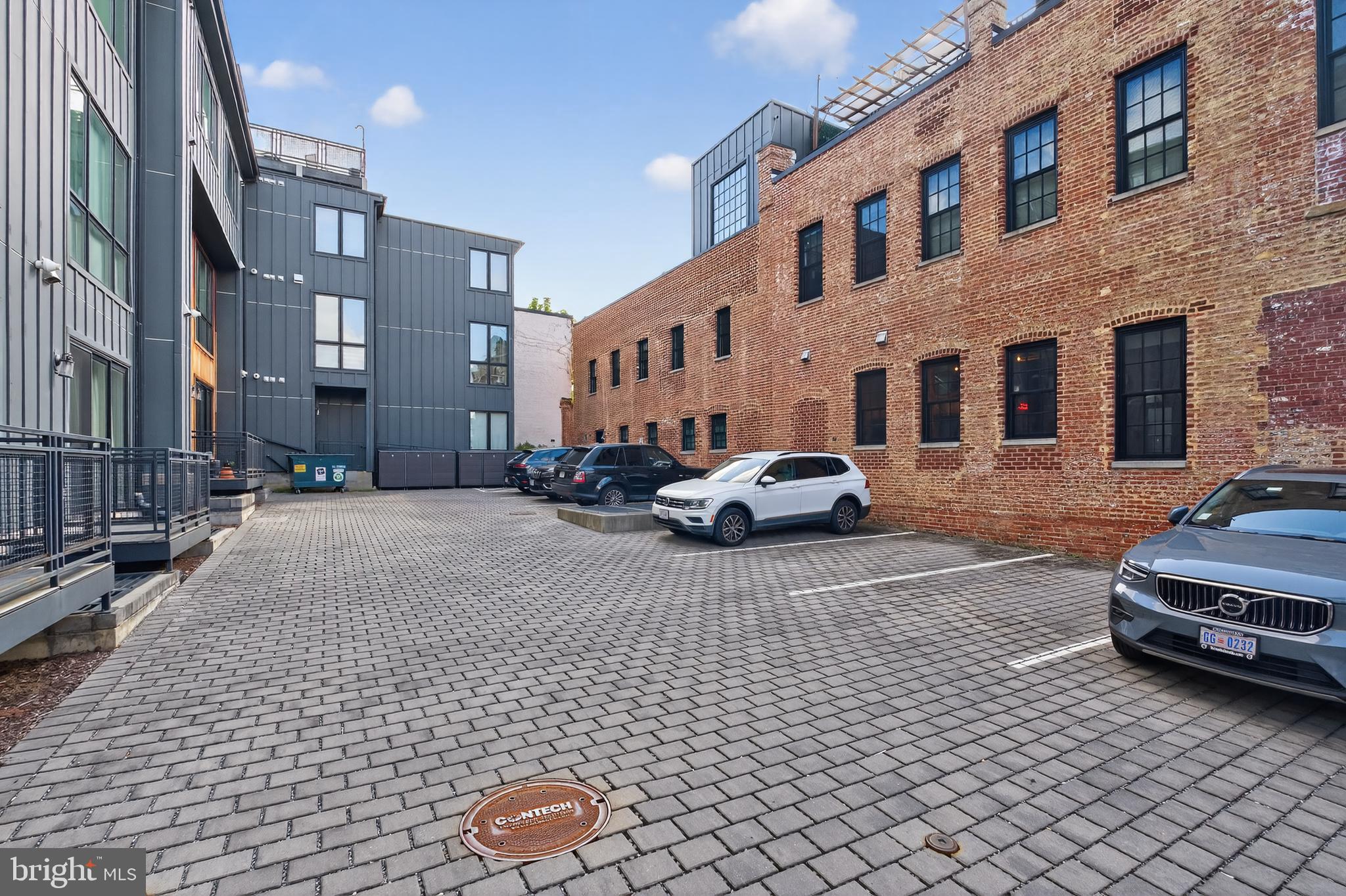 774 GIRARD STREET NW 2W