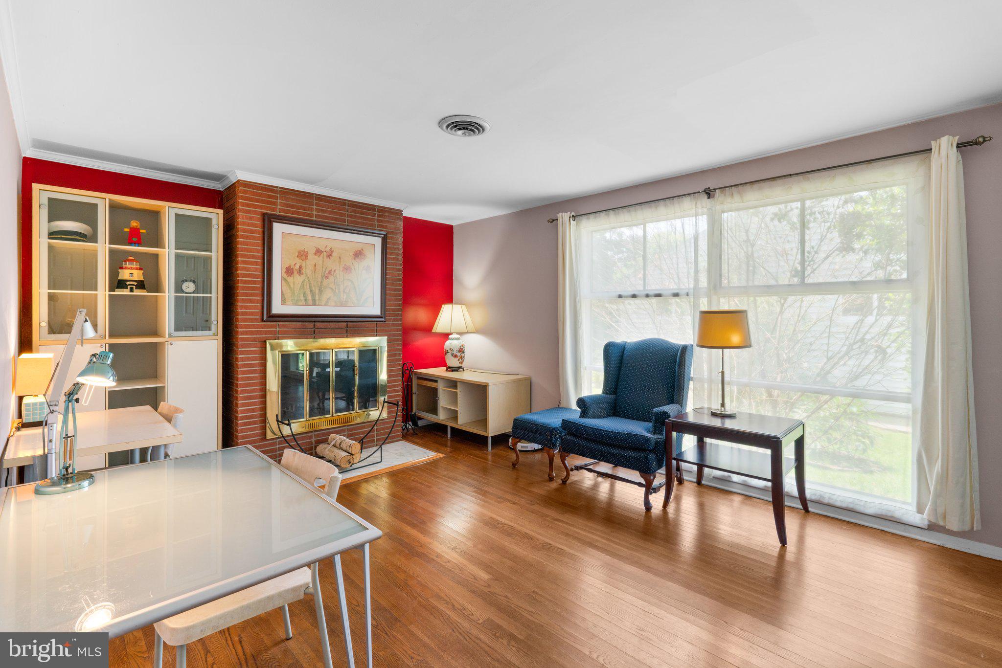 KNOLLWOOD - Residential