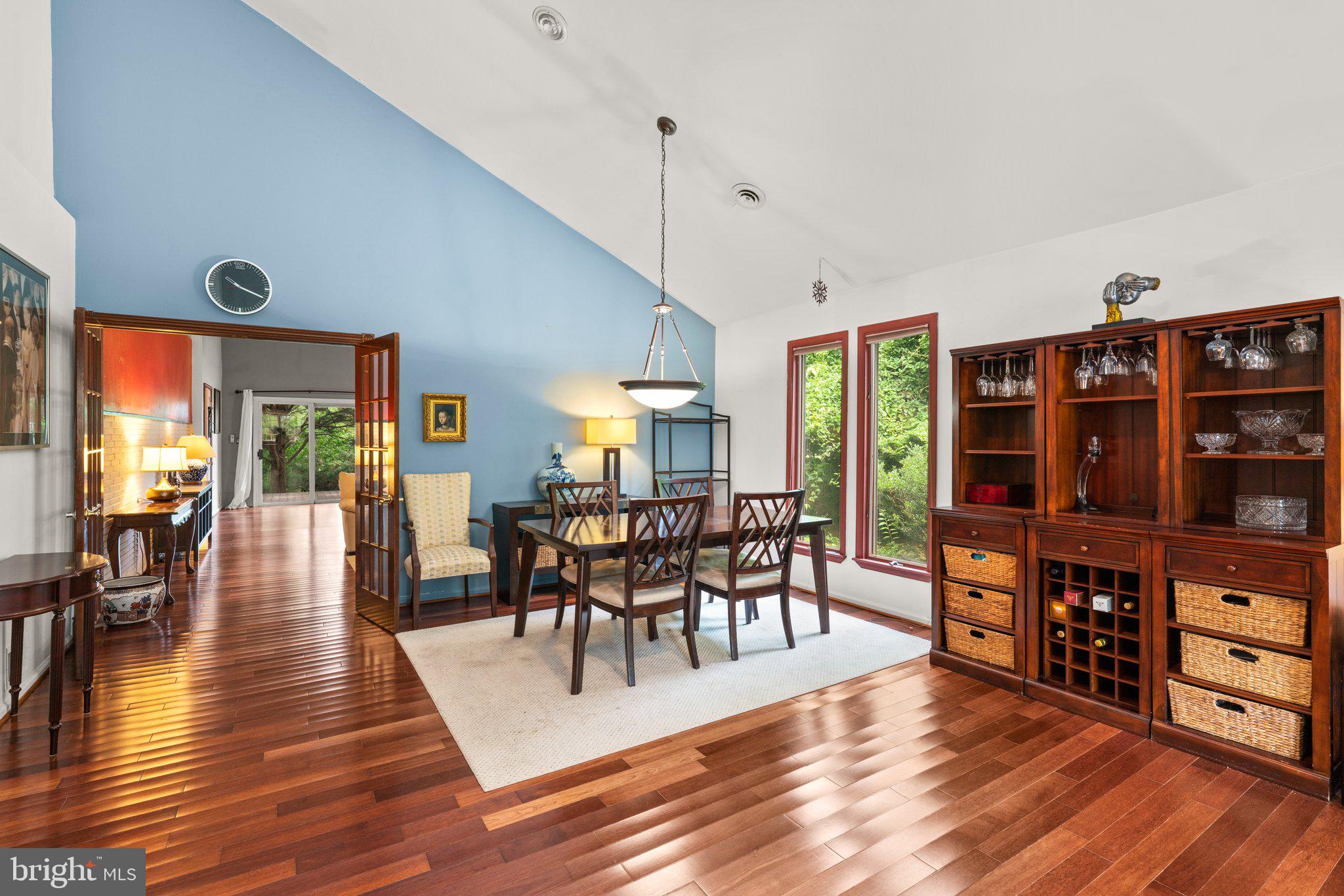 KNOLLWOOD - Residential