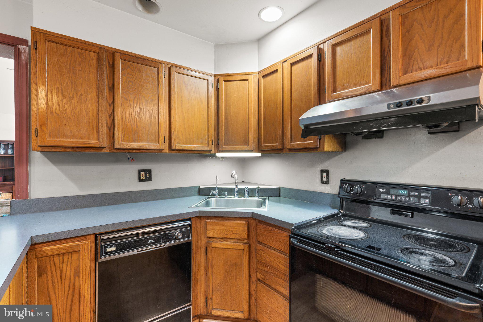 KNOLLWOOD - Residential