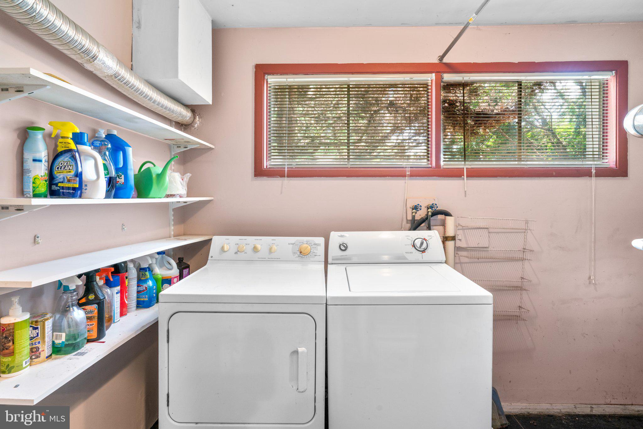 KNOLLWOOD - Residential