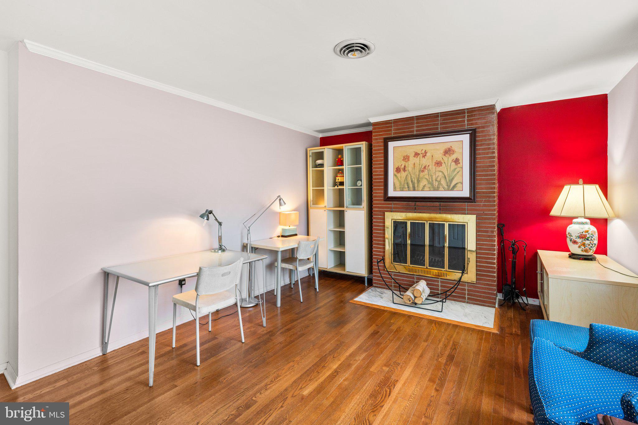 KNOLLWOOD - Residential