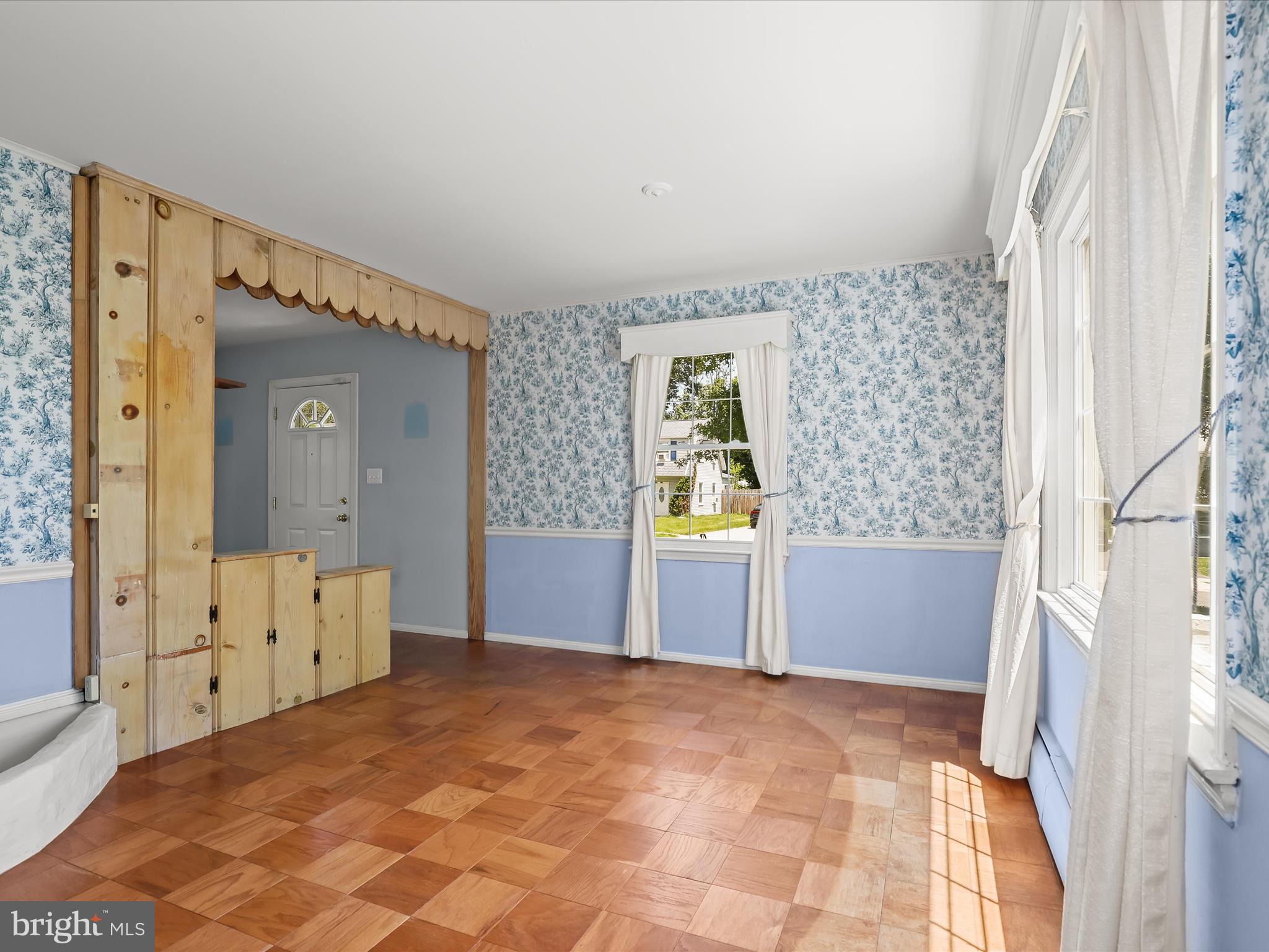 ARBUTUS - Residential