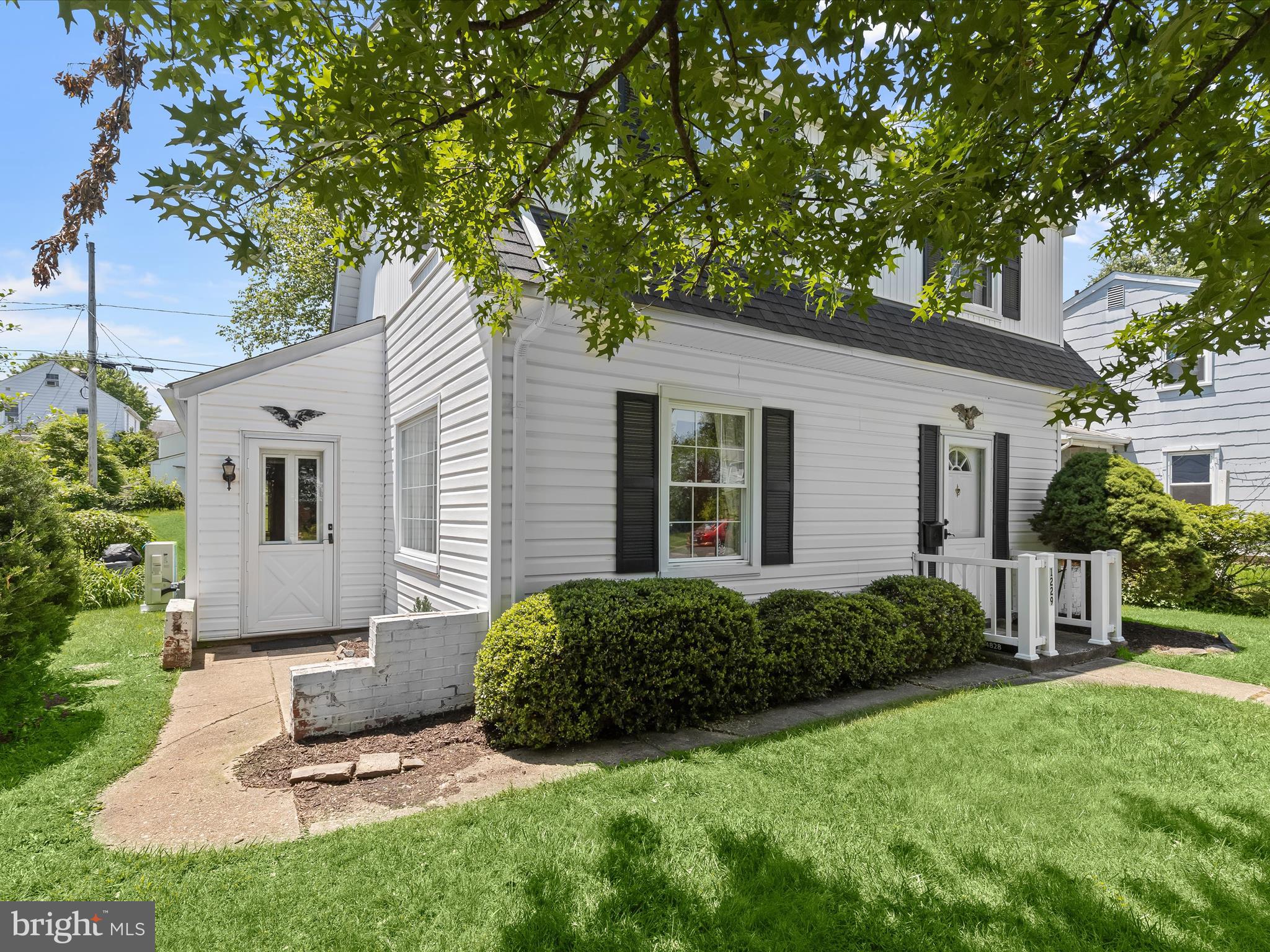 ARBUTUS - Residential