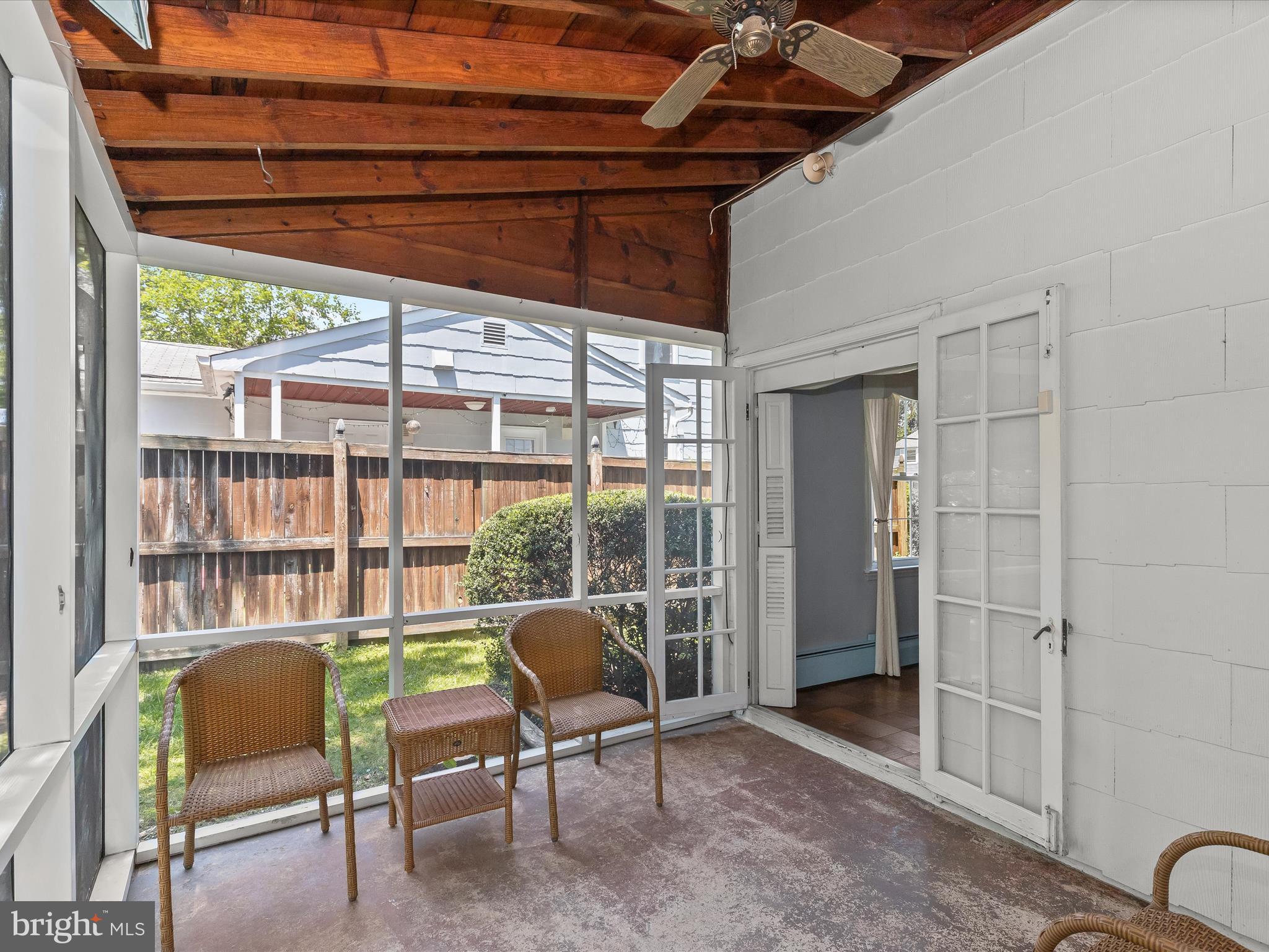 ARBUTUS - Residential