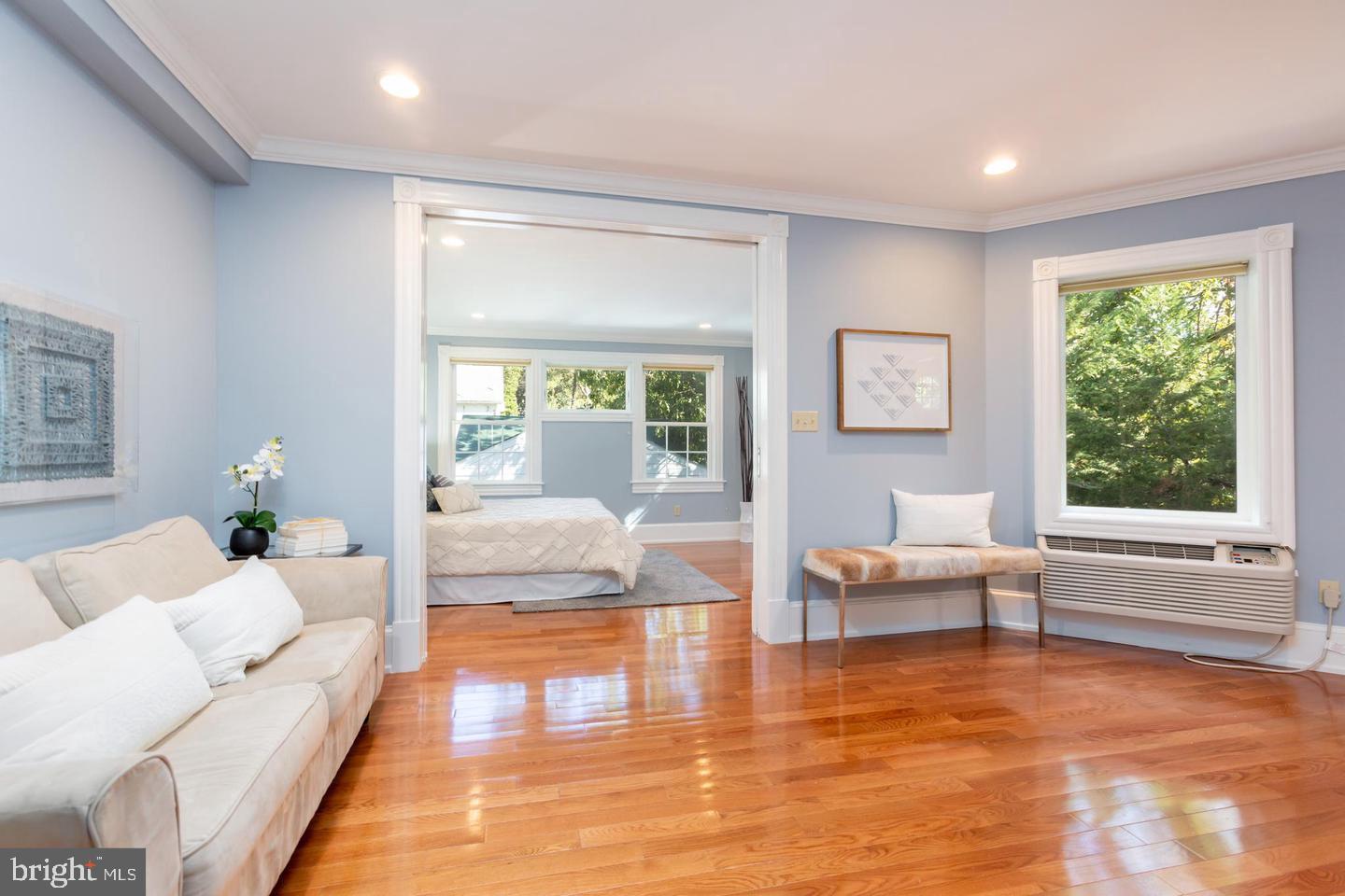 PALISADES - Residential Lease