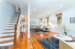 PALISADES - Residential Lease