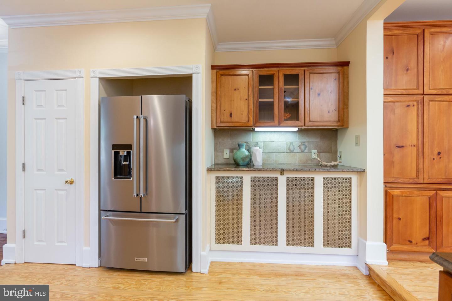 PALISADES - Residential Lease