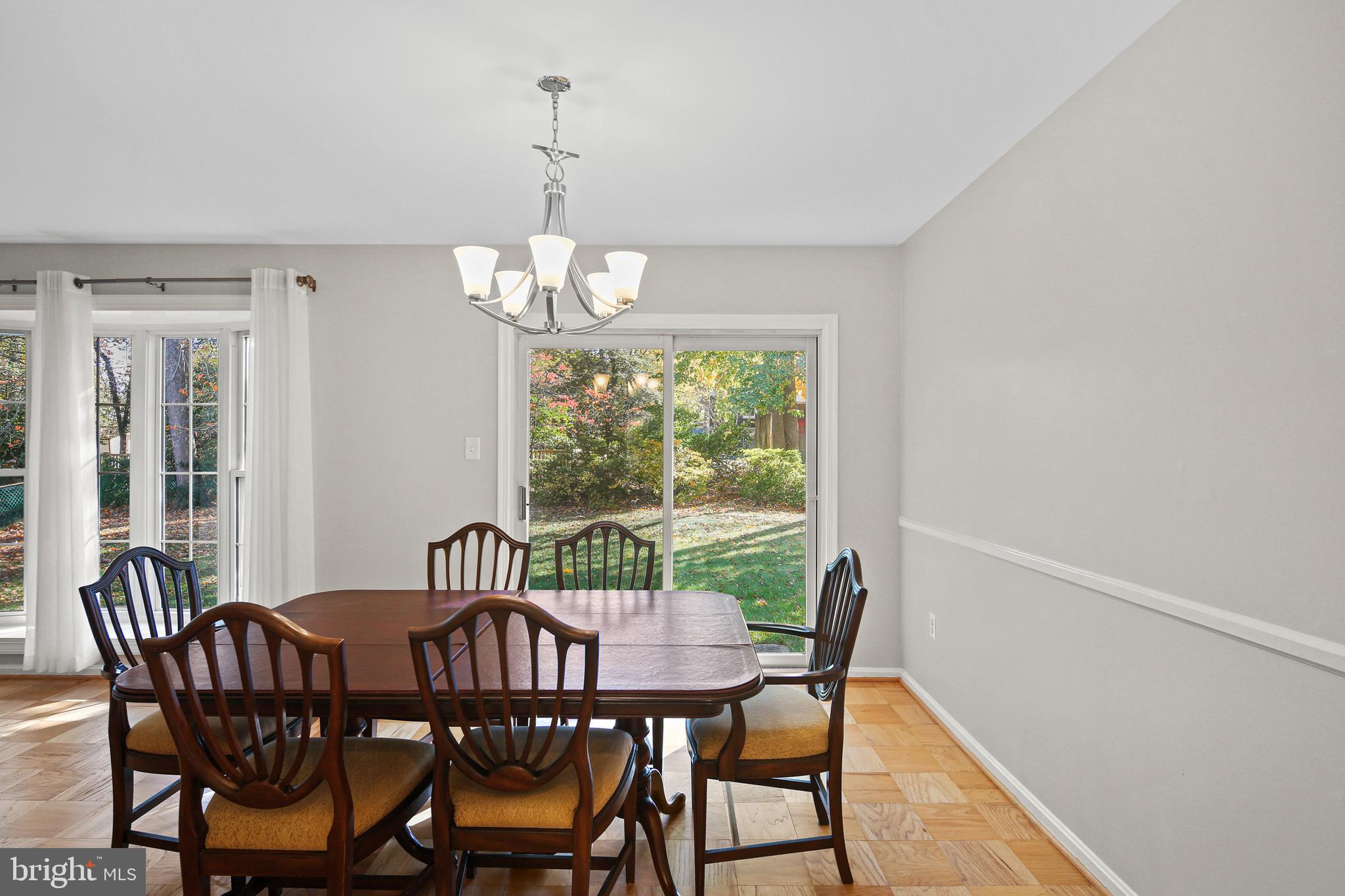 BOND MILL PARK - Residential