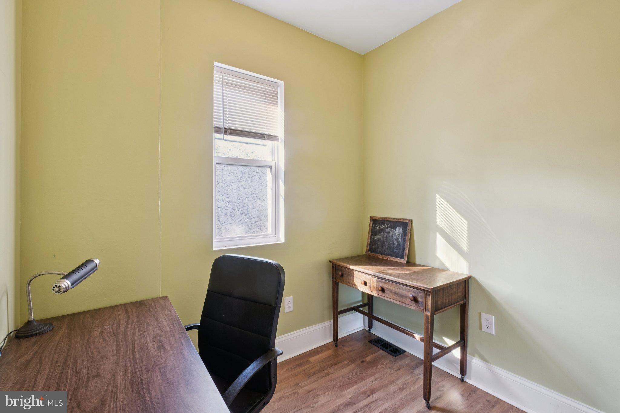 GERMANTOWN - Residential