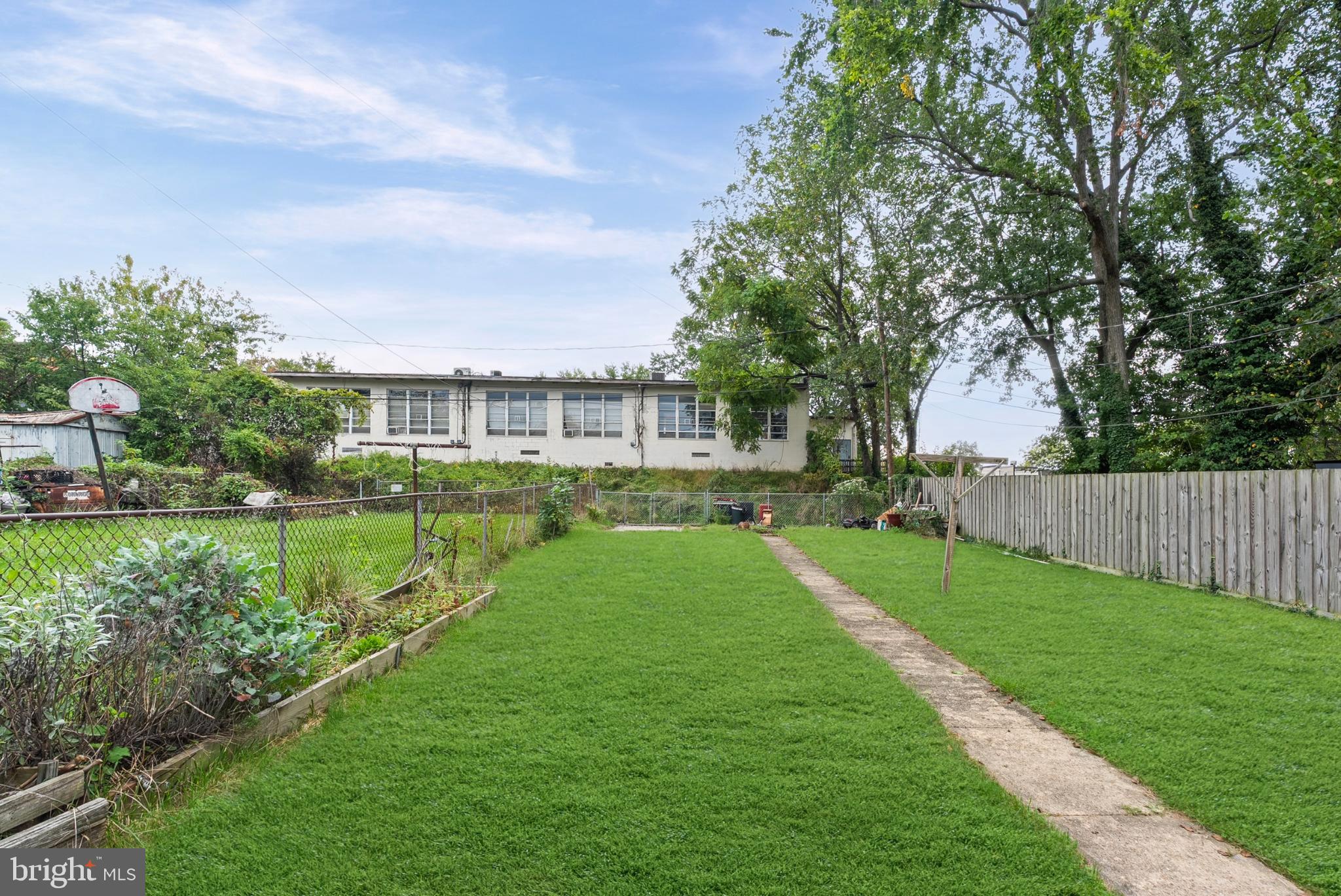 IRVINGTON - Residential