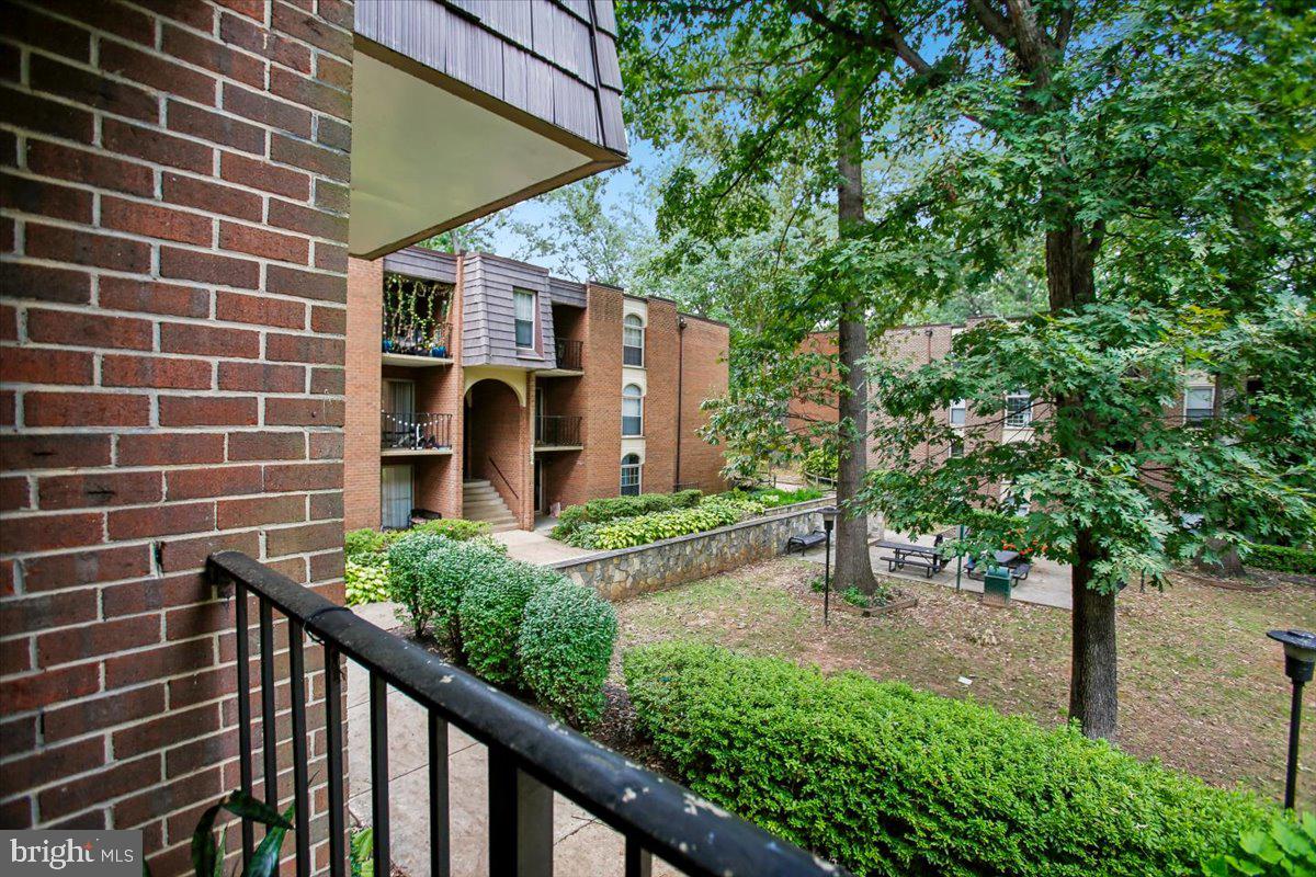 3352 WOODBURN ROAD 21