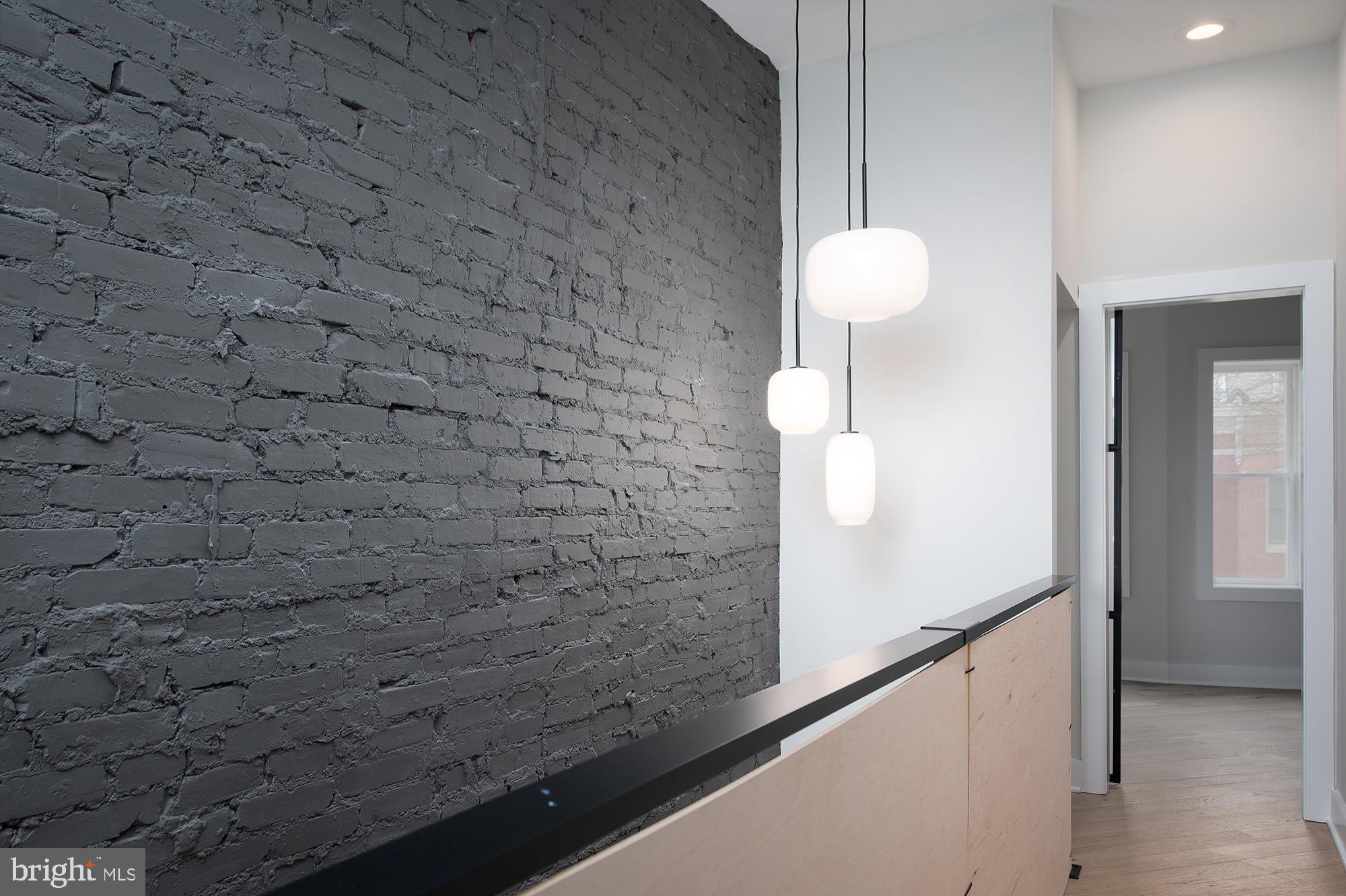 GREENMOUNT WEST - Residential