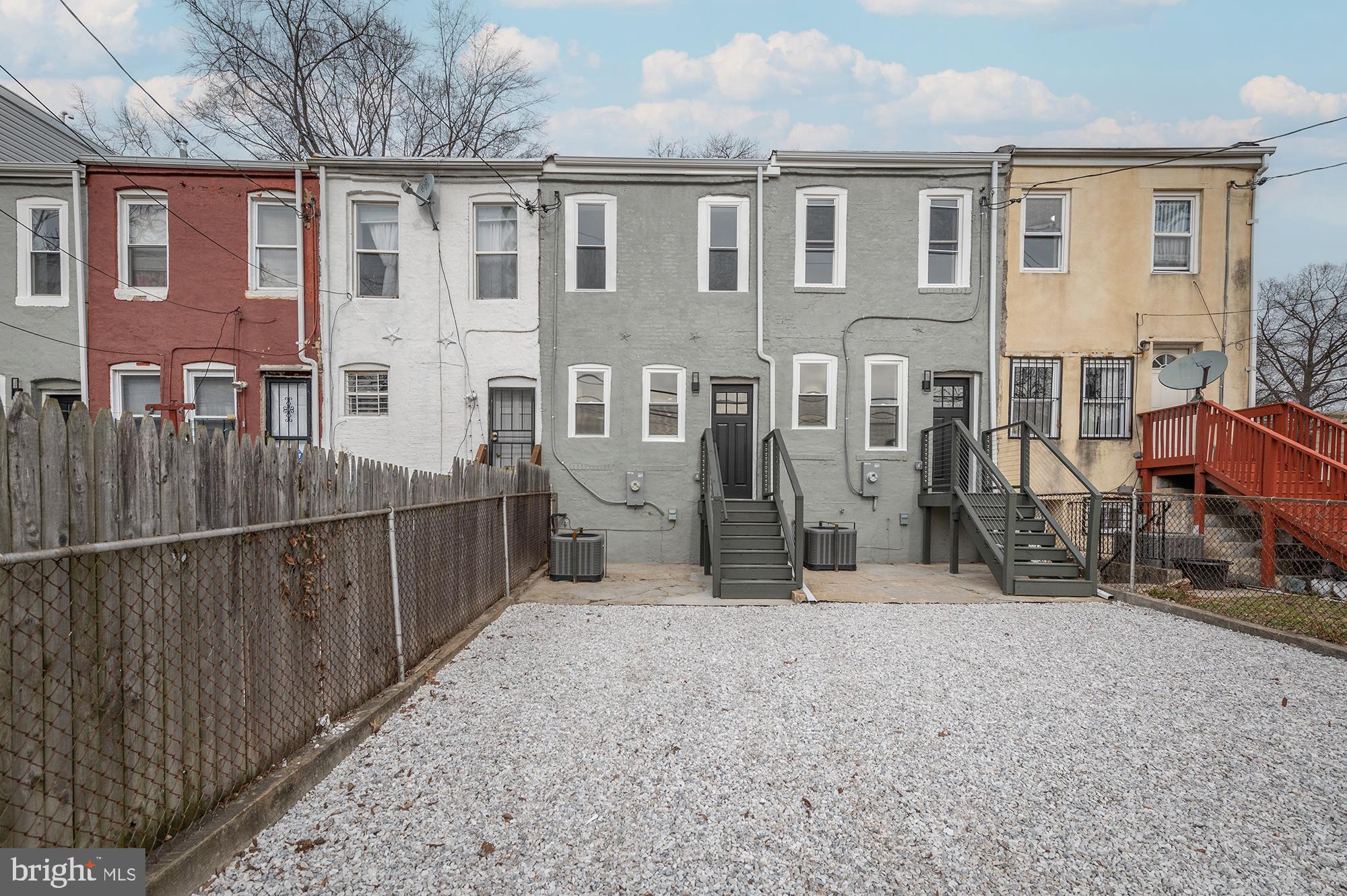 GREENMOUNT WEST - Residential