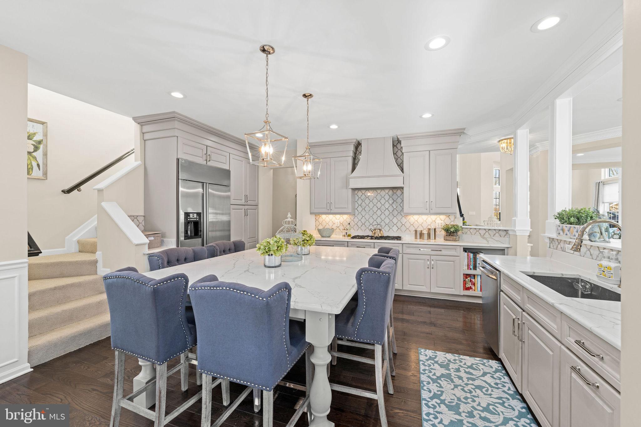 BROOKVIEW FARMS - Residential