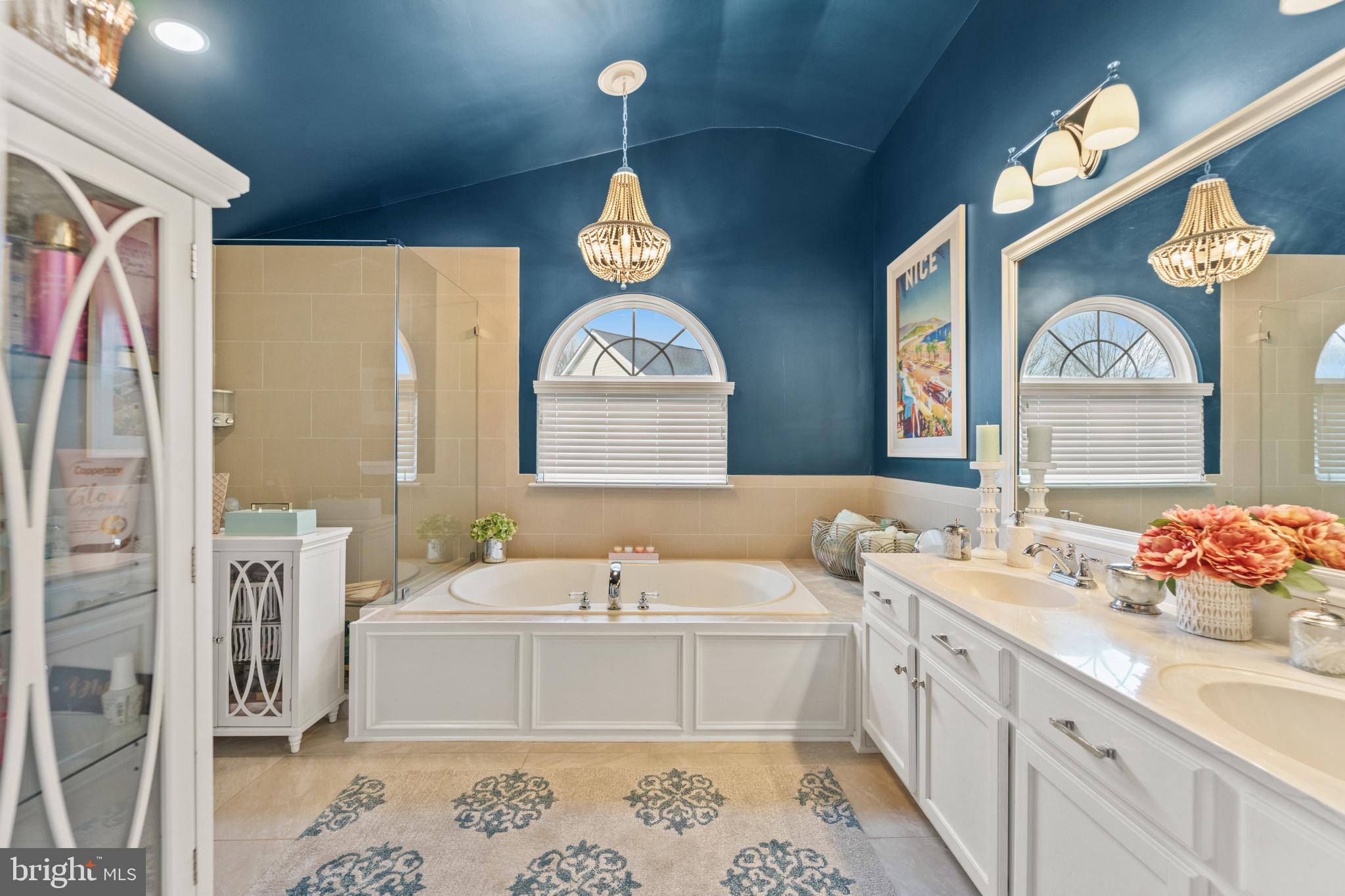 BROOKVIEW FARMS - Residential