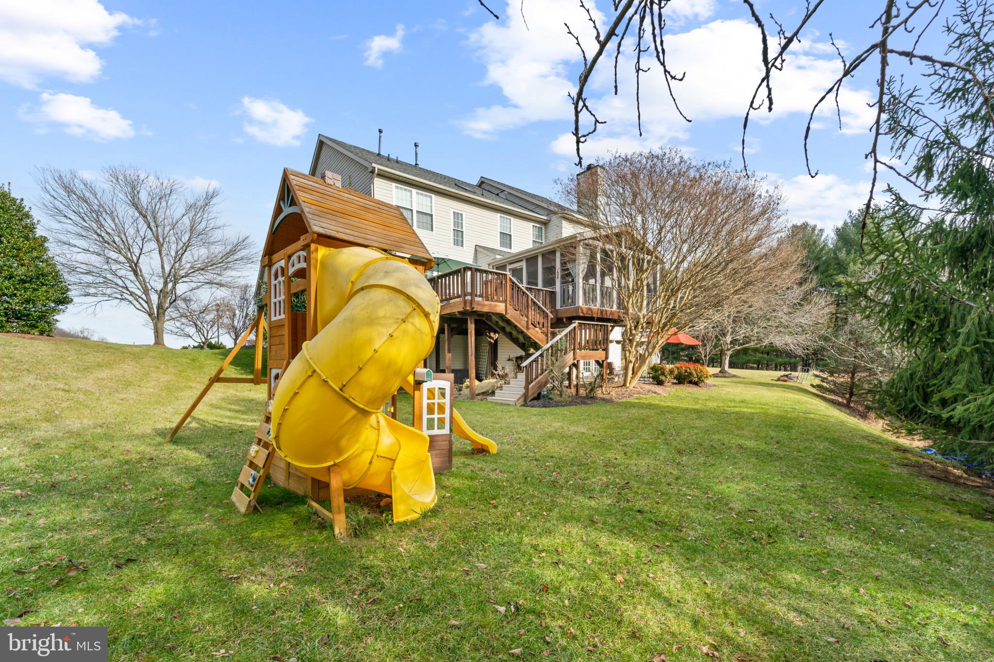 BROOKVIEW FARMS - Residential