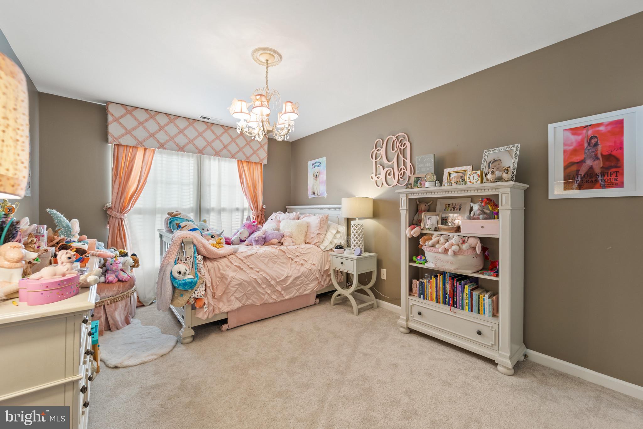 BROOKVIEW FARMS - Residential