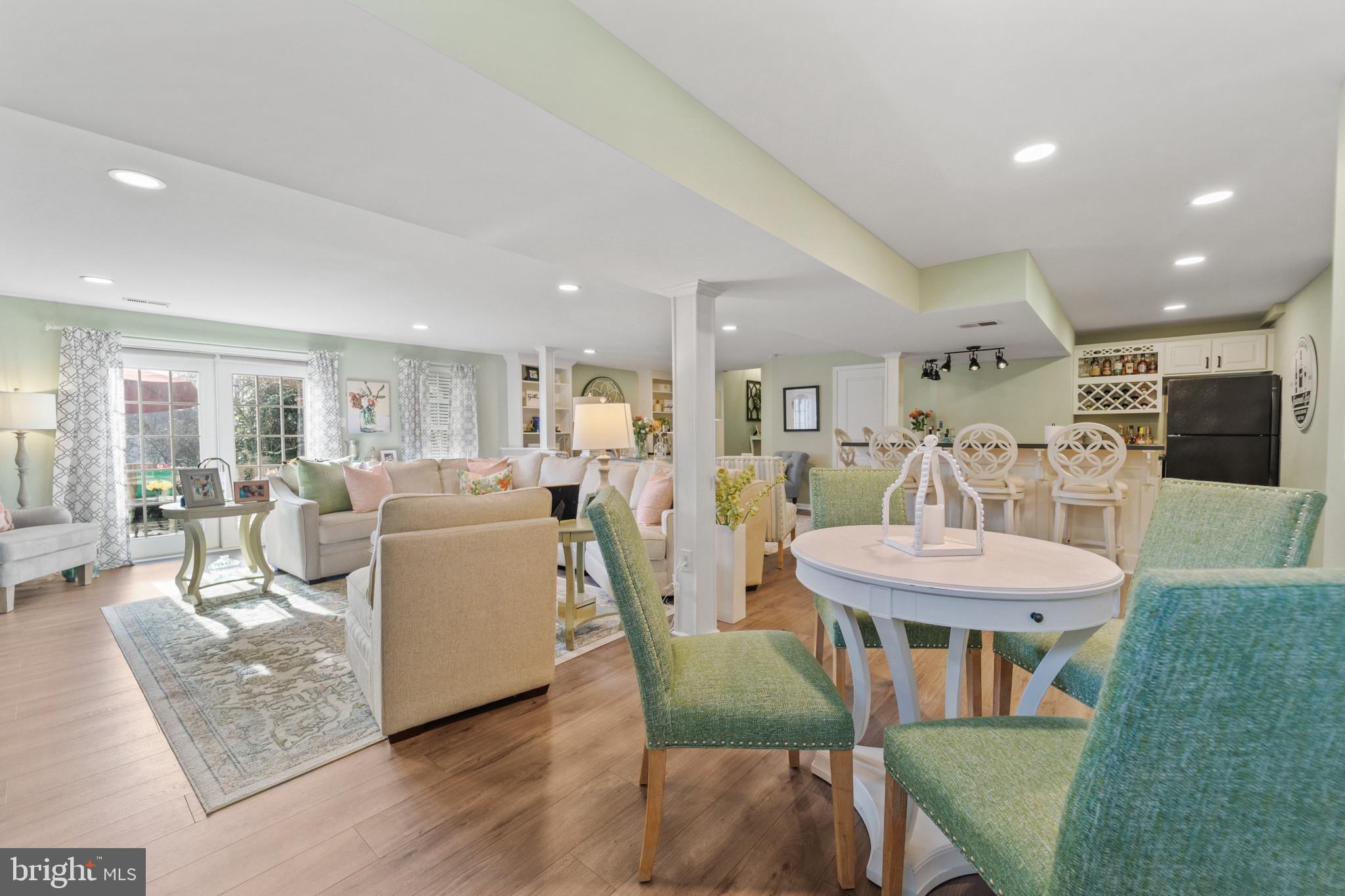 BROOKVIEW FARMS - Residential