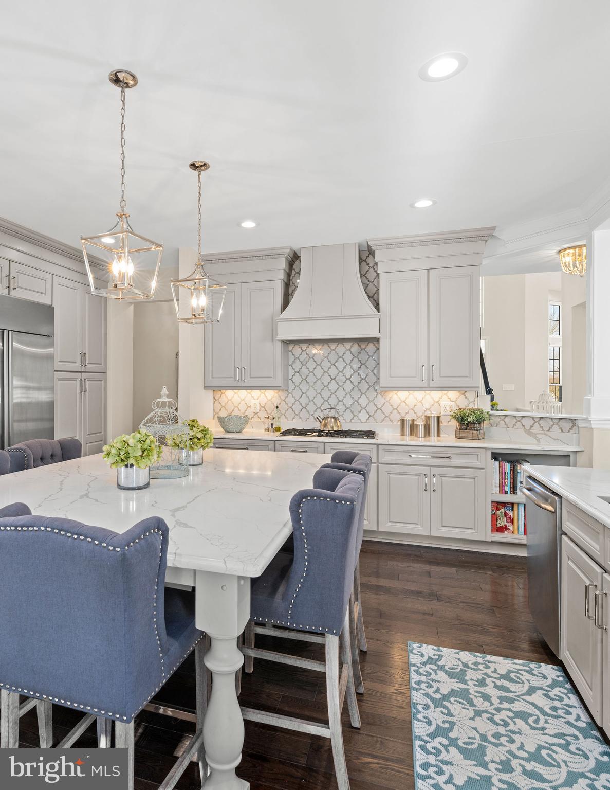 BROOKVIEW FARMS - Residential