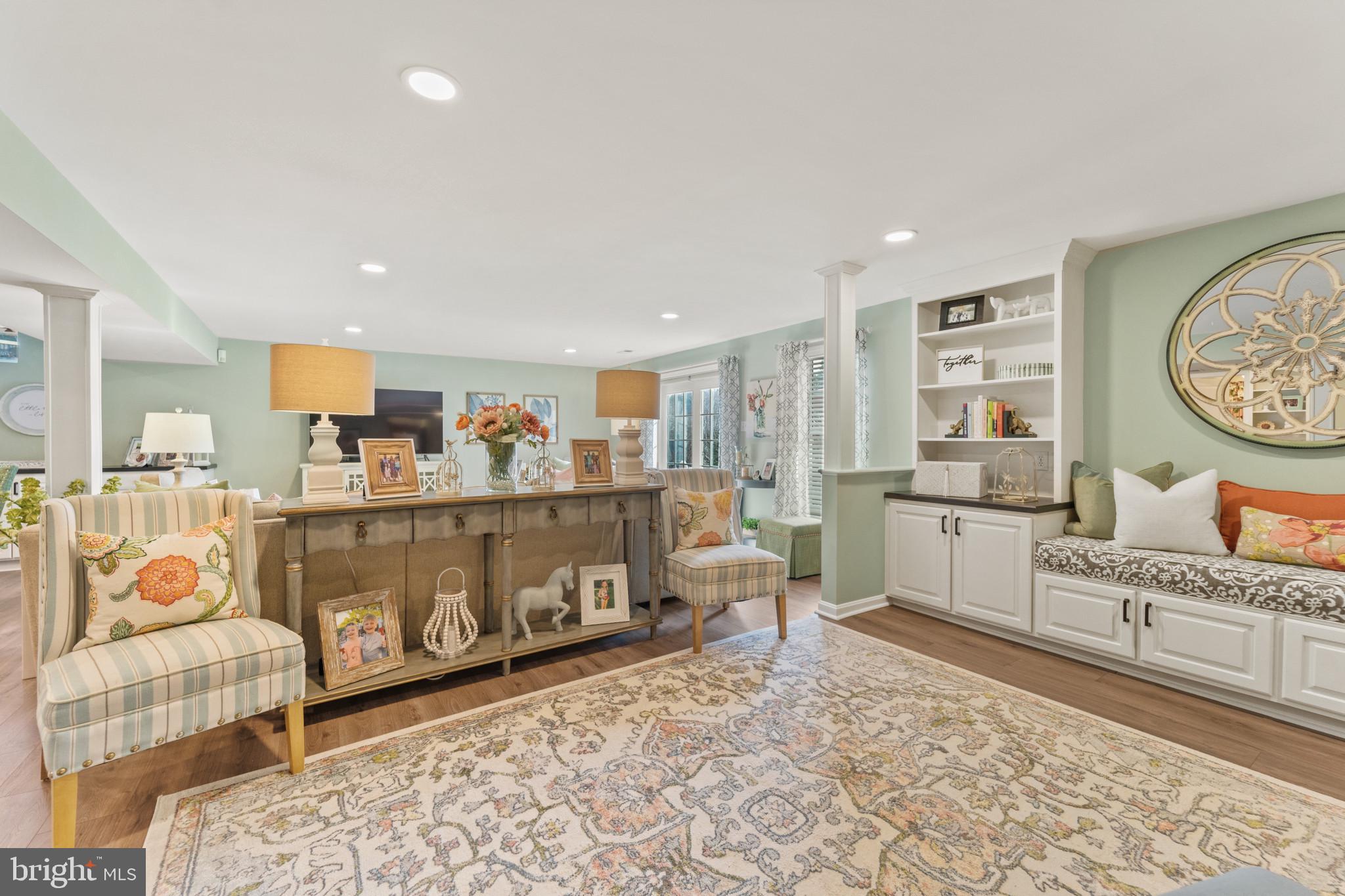 BROOKVIEW FARMS - Residential