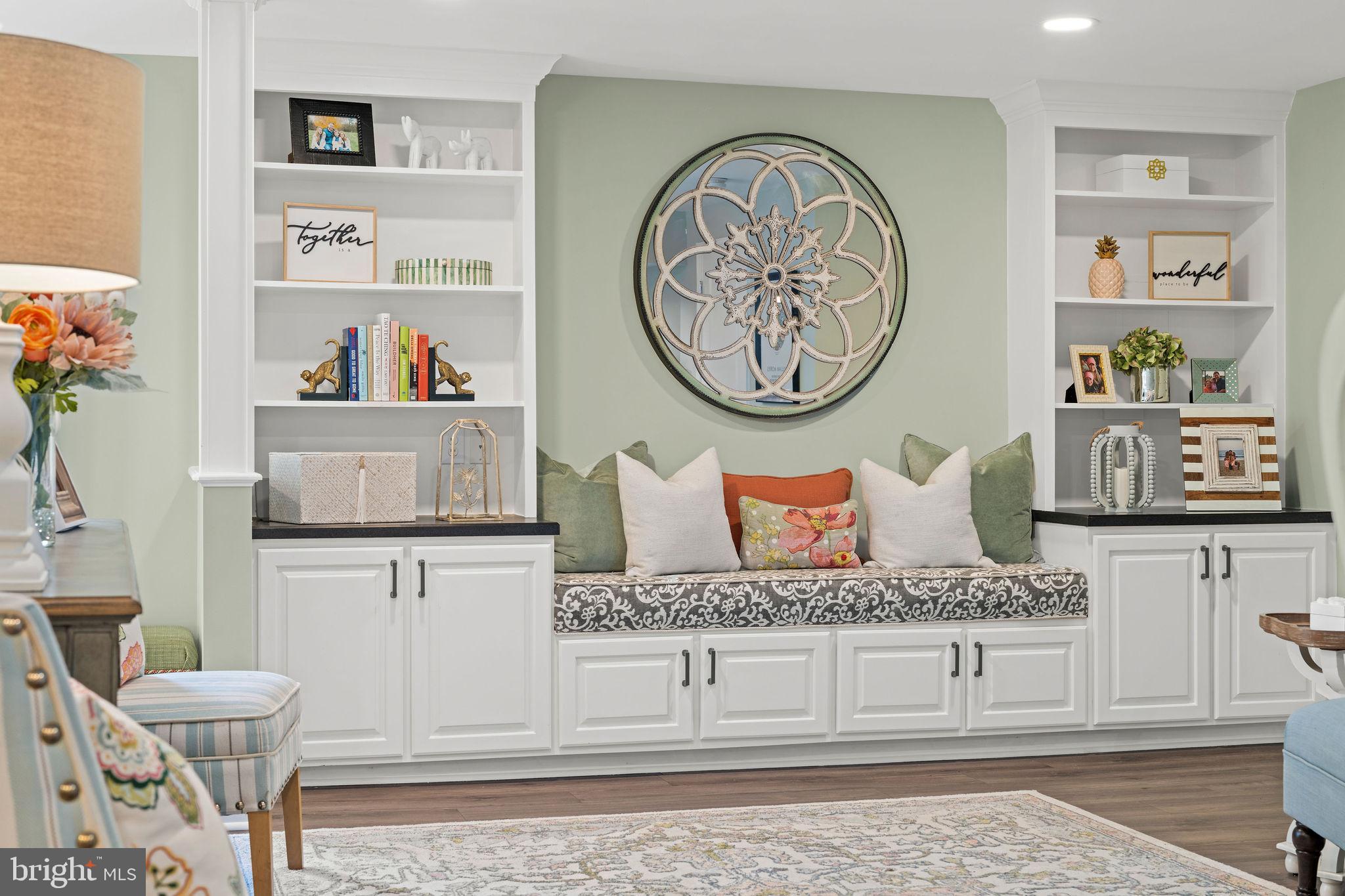 BROOKVIEW FARMS - Residential