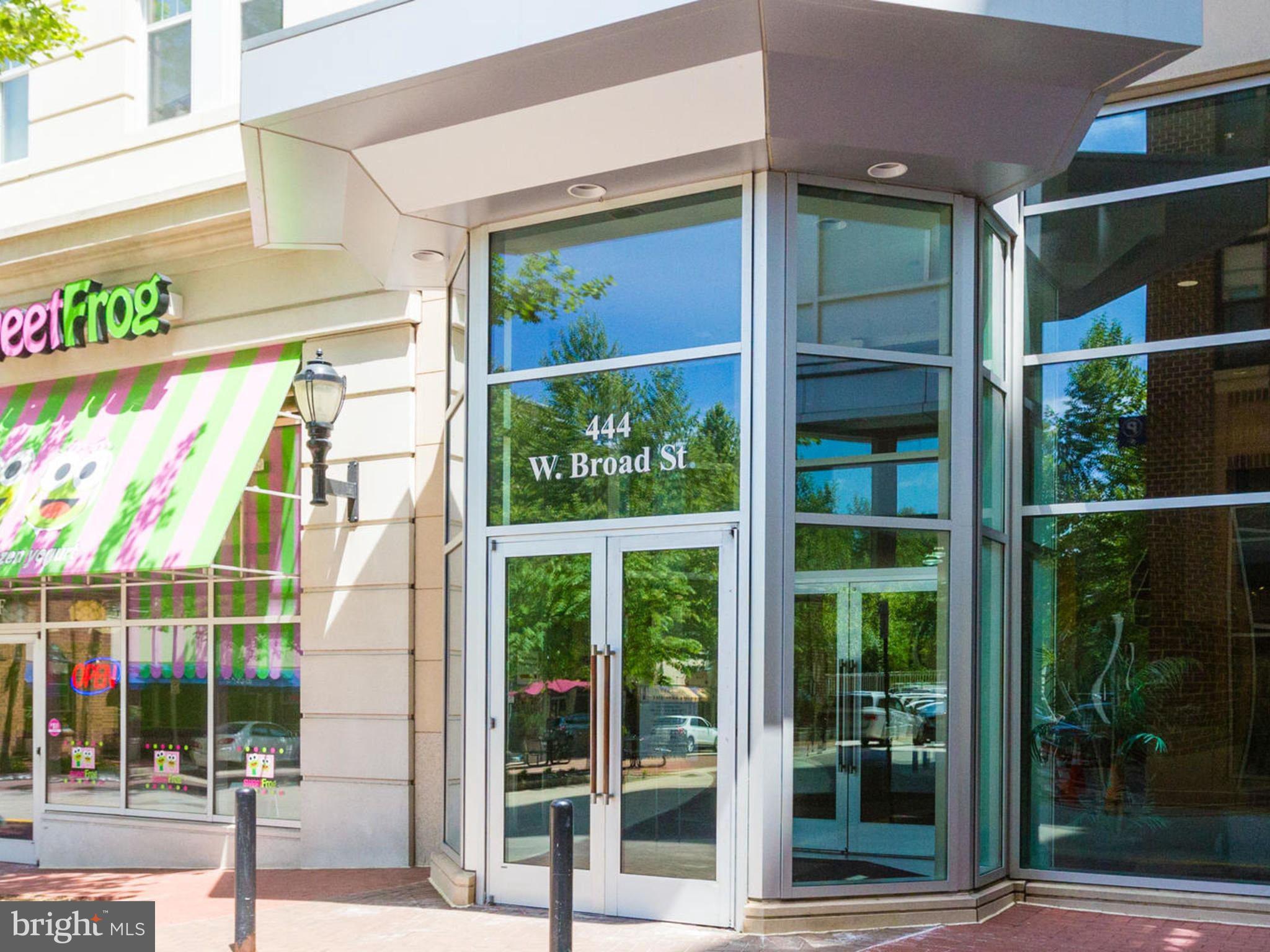 SPECTRUM CONDO - Residential