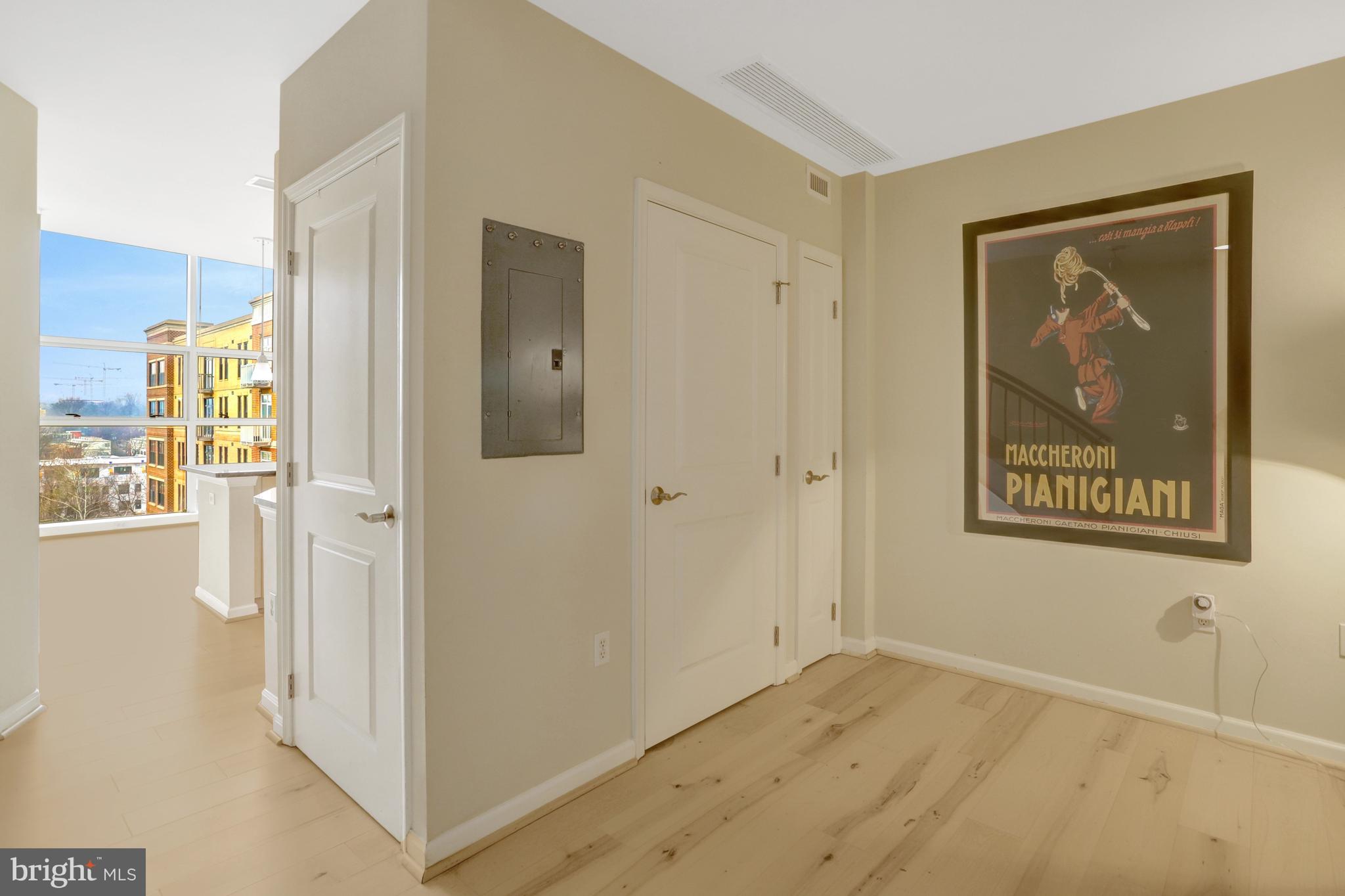 SPECTRUM CONDO - Residential