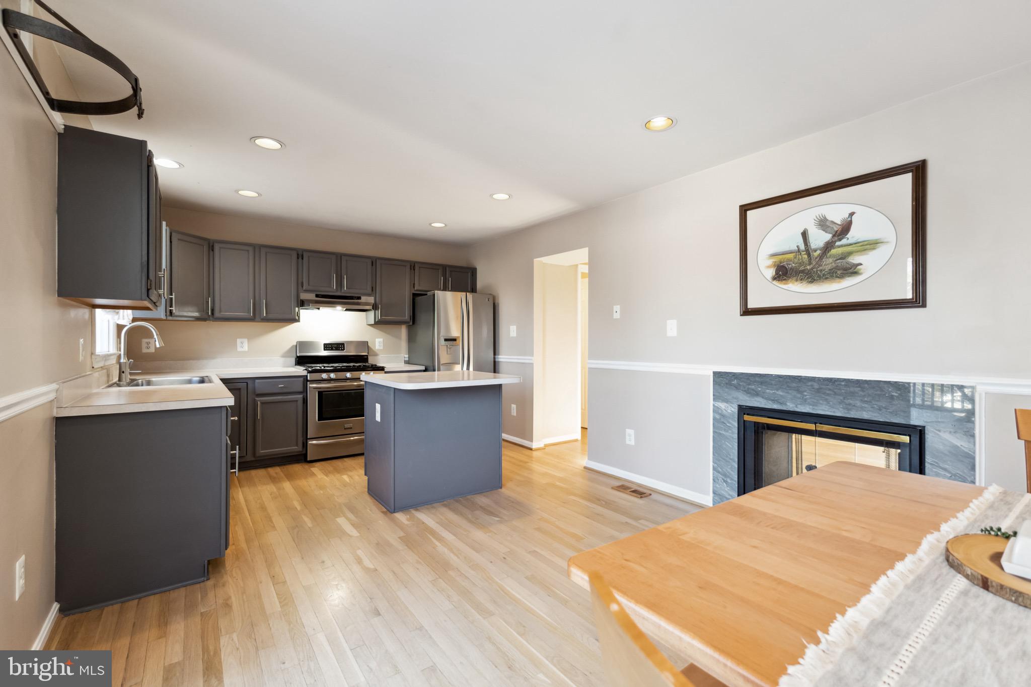 LEESBURG GATEWAY - Residential Lease