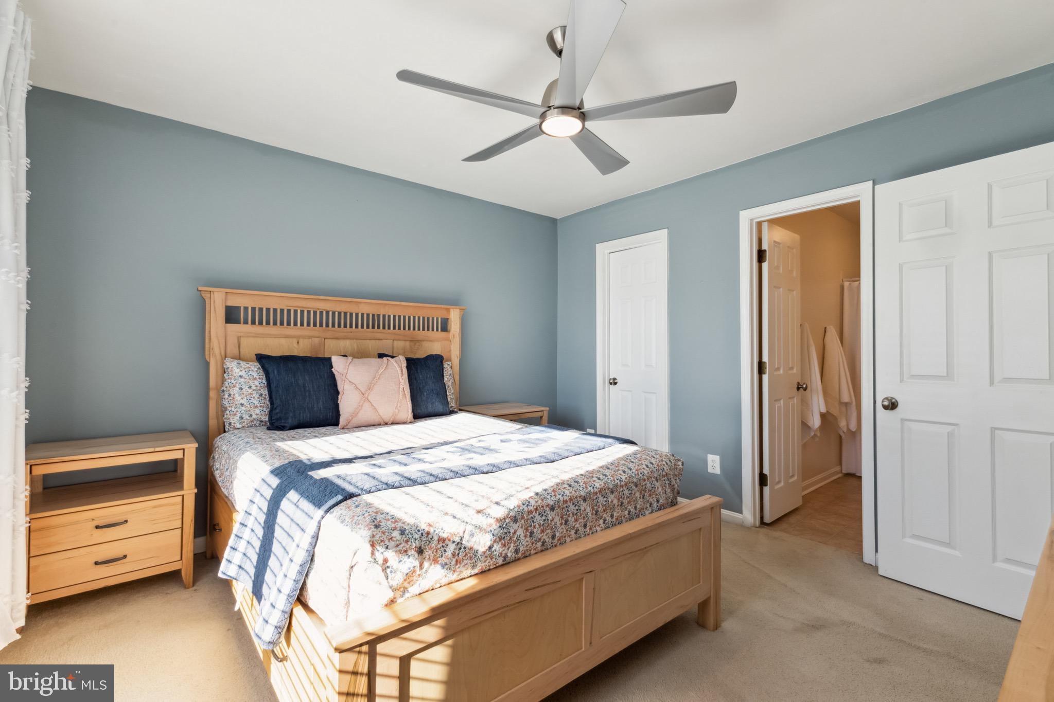 LEESBURG GATEWAY - Residential Lease